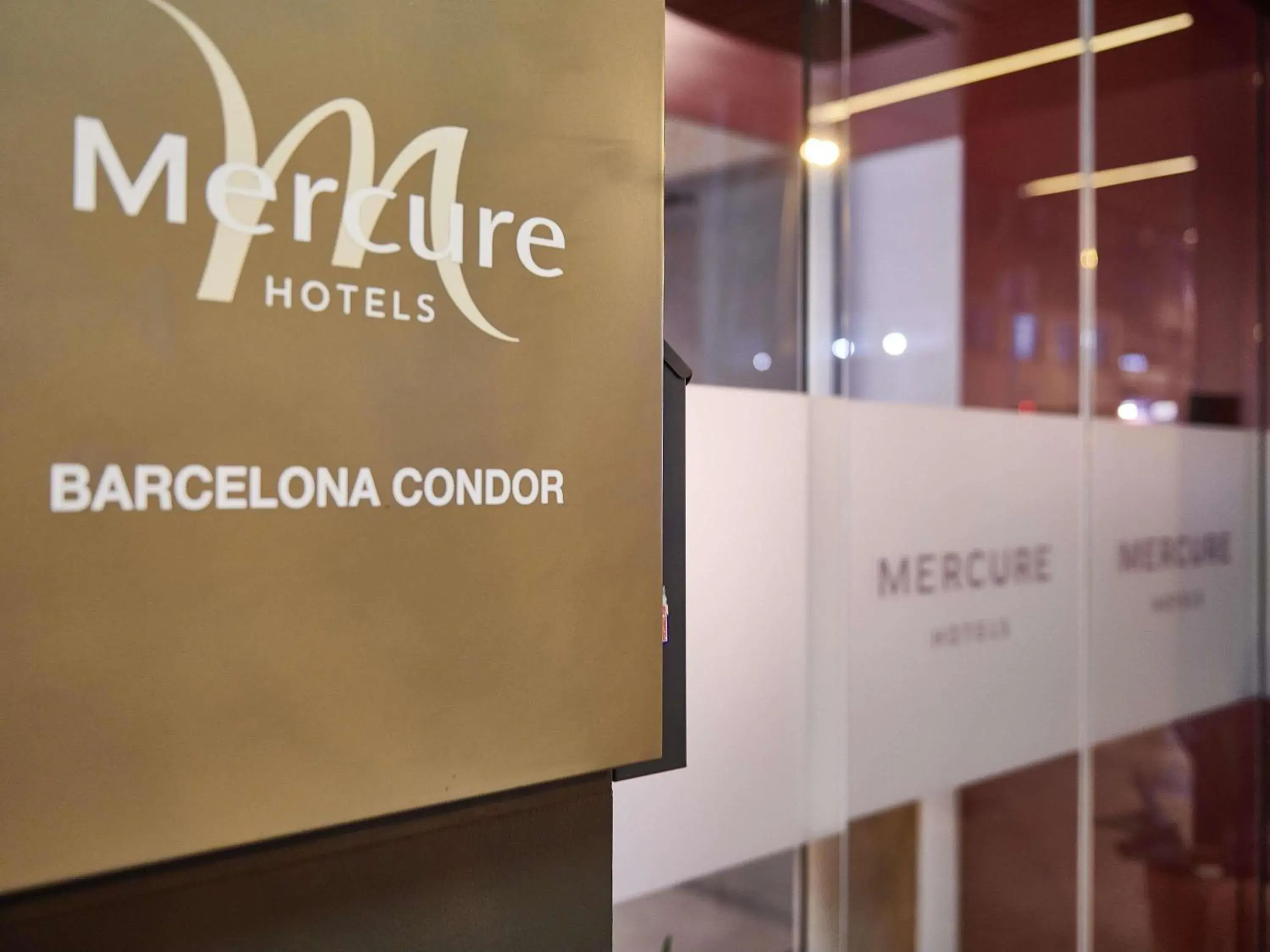 Property building in Mercure Barcelona Condor Property building in Mercure Barcelona Condor