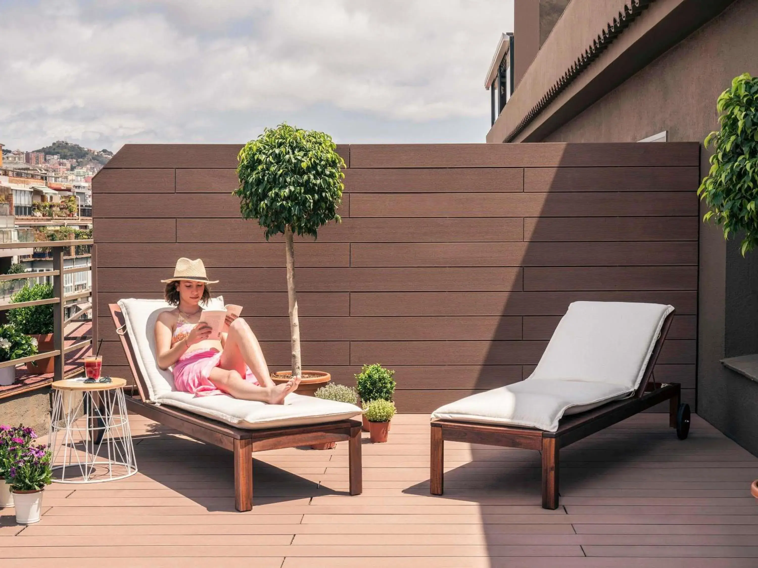 Bedroom in Mercure Barcelona Condor Bedroom in Mercure Barcelona Condor