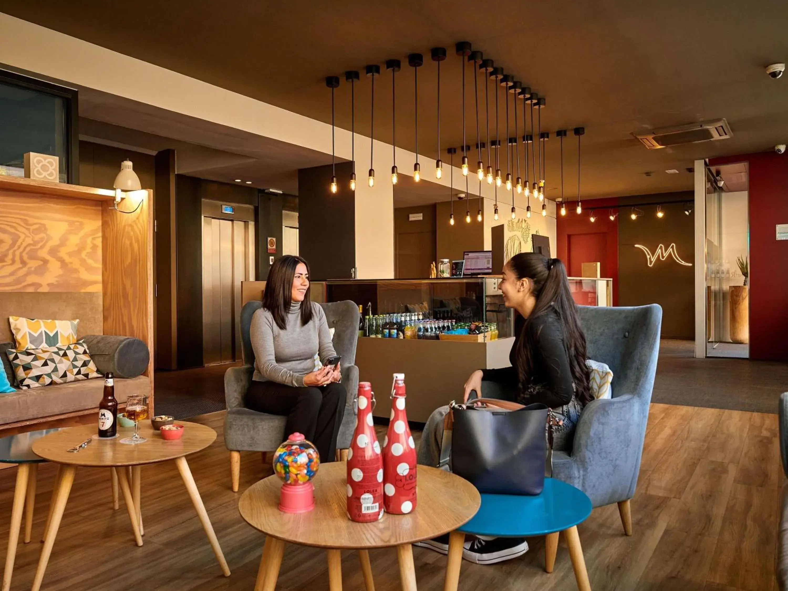 Lounge or bar in Mercure Barcelona Condor Lounge or bar in Mercure Barcelona Condor