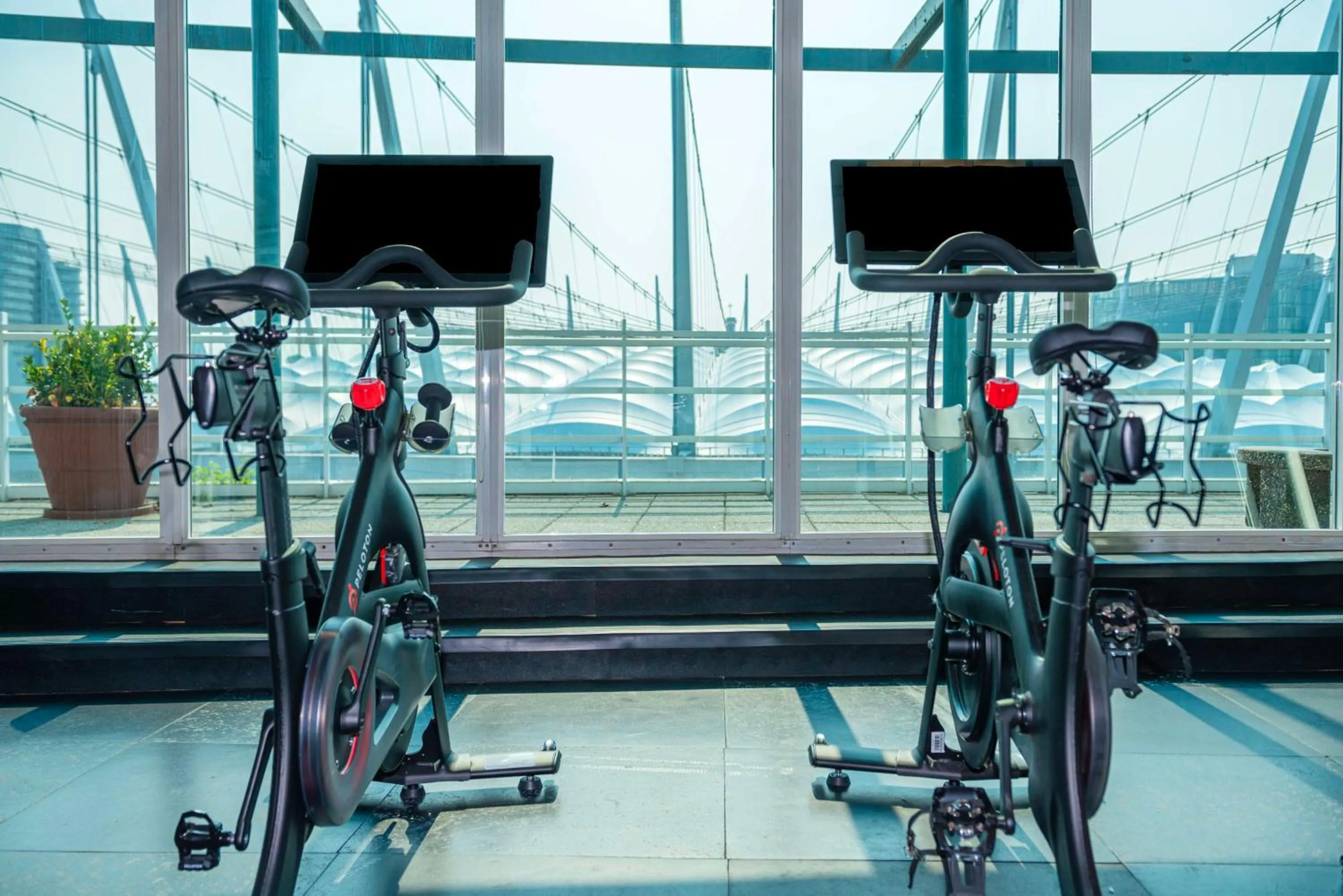 Fitness centre/facilities in Hampton Inn & Suites, by Hilton - Vancouver Downtown