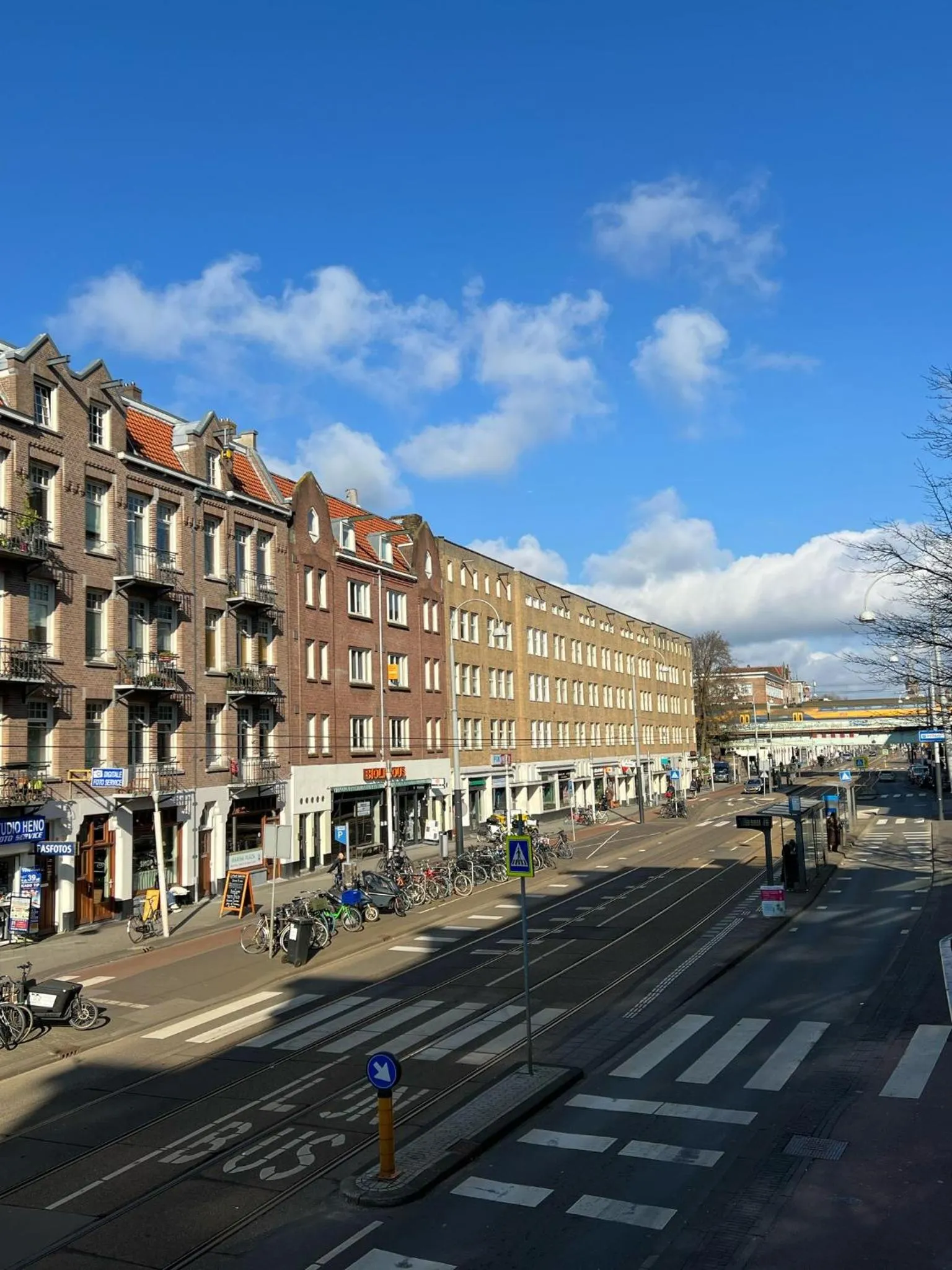 Day in Amigo Budget Hotel