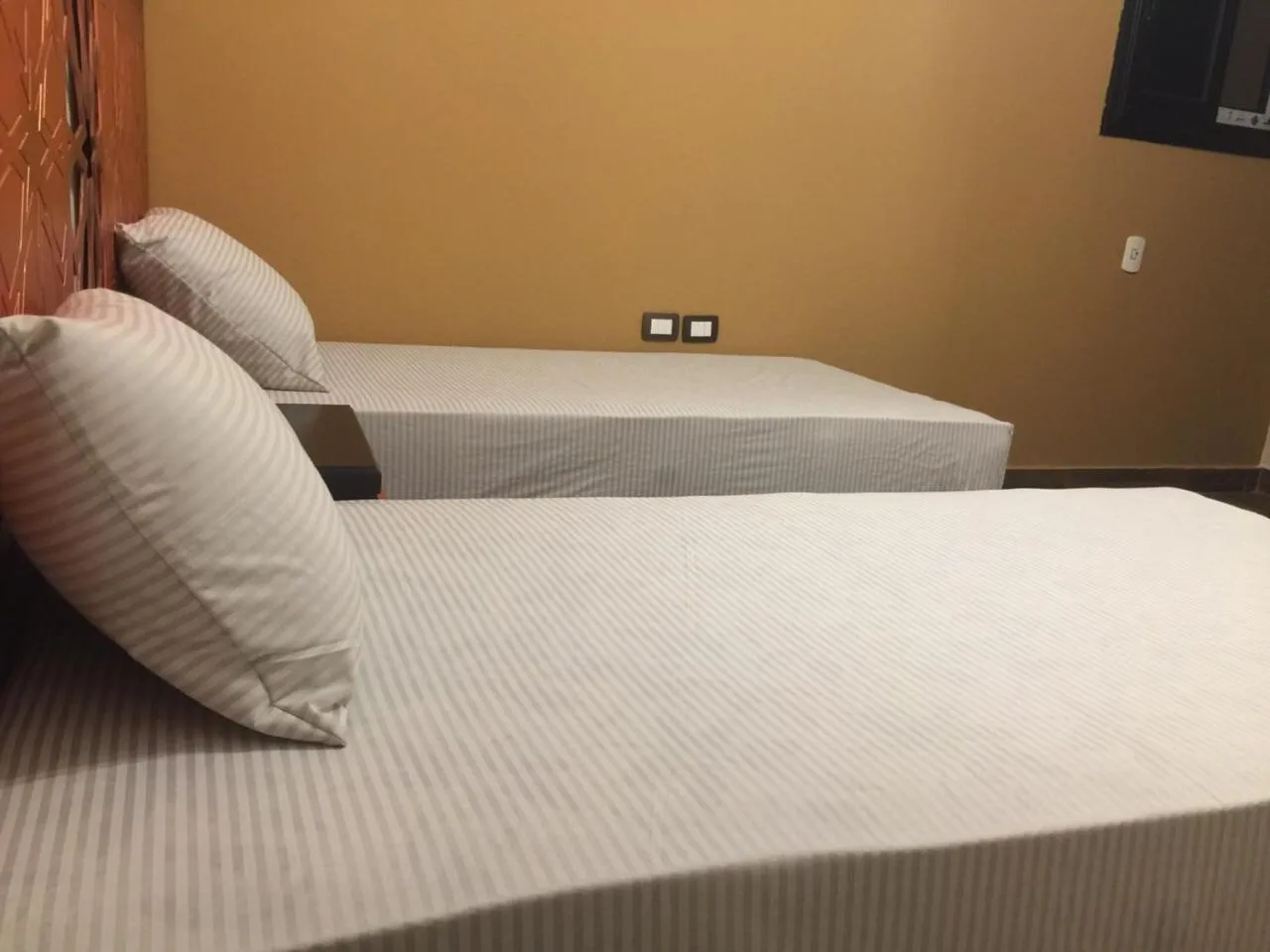 Bed in H100 Pyramids View