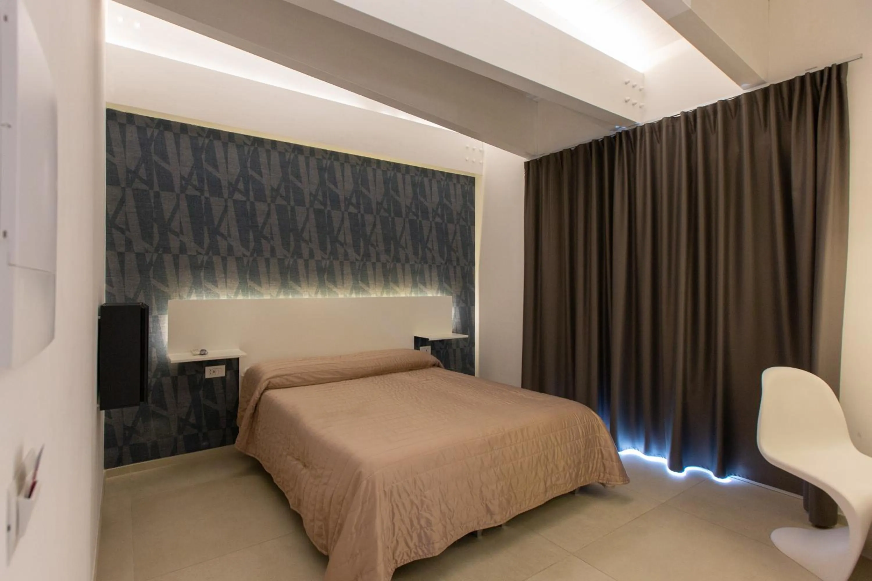 Bedroom, Bed in Hotel New Bari