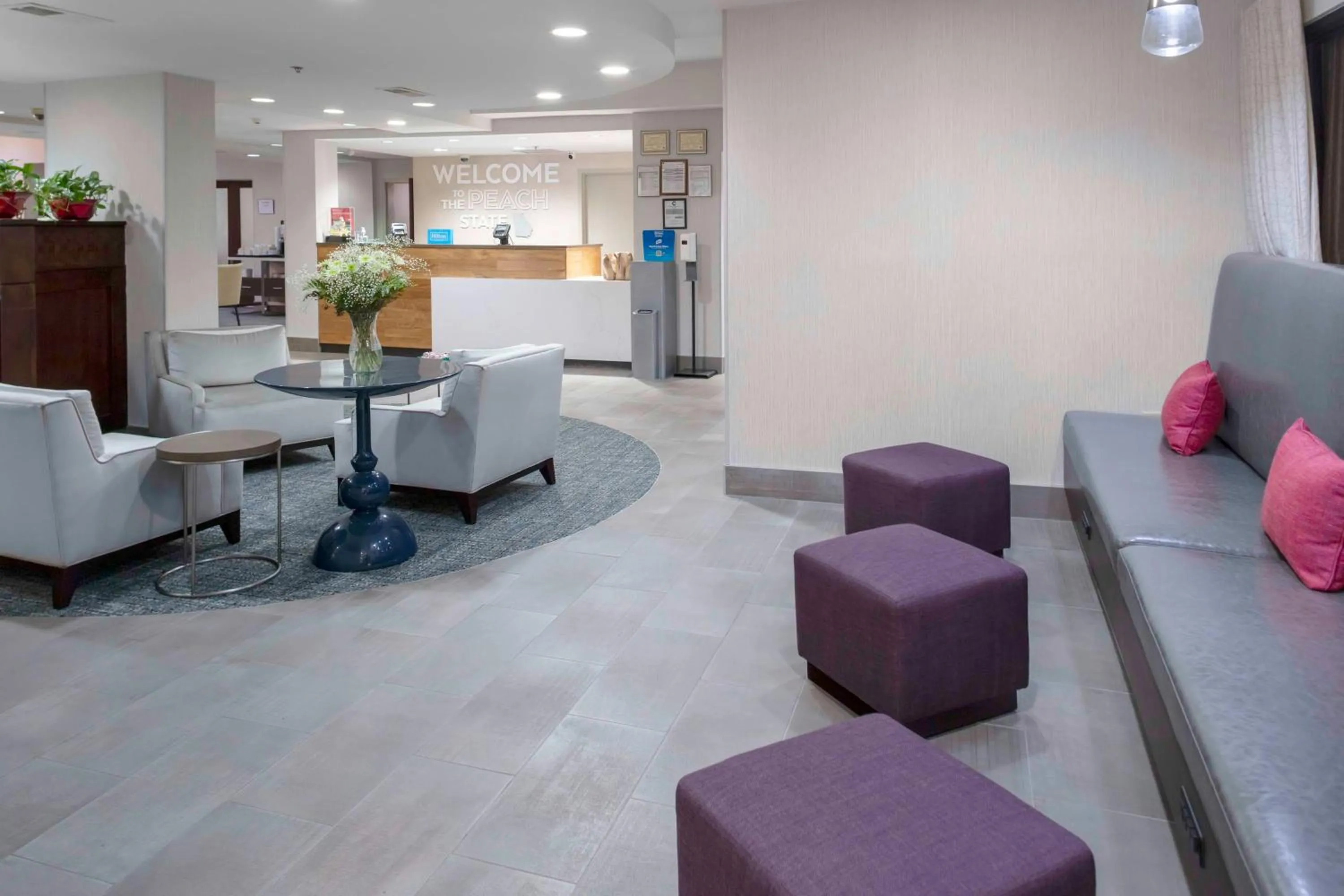 Lobby or reception in Hampton Inn Conyers