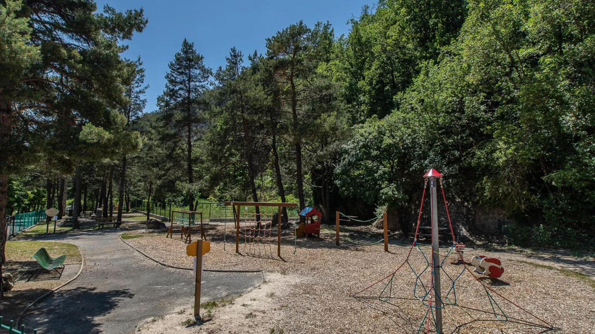 Day in Vacancéole - Résidence Les Gorges Rouges