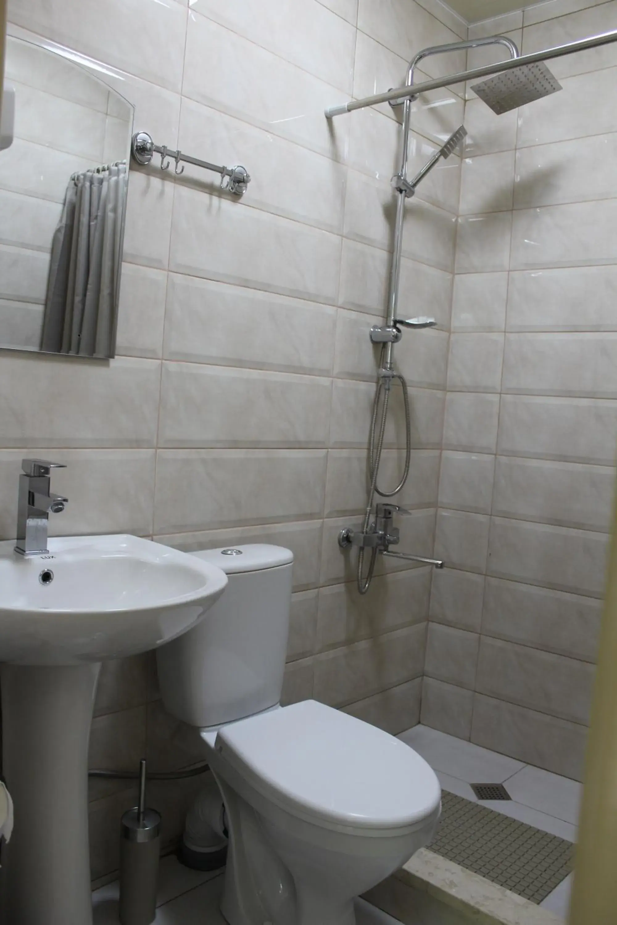 Standard Double Room in Emis Hotel Standard Double Room in Emis Hotel