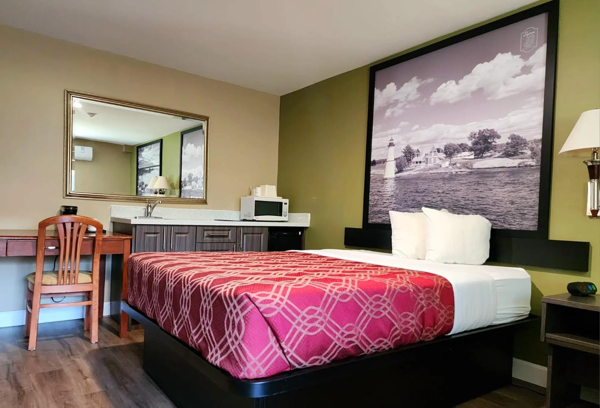 Bed in Super 8 by Wyndham Pembroke