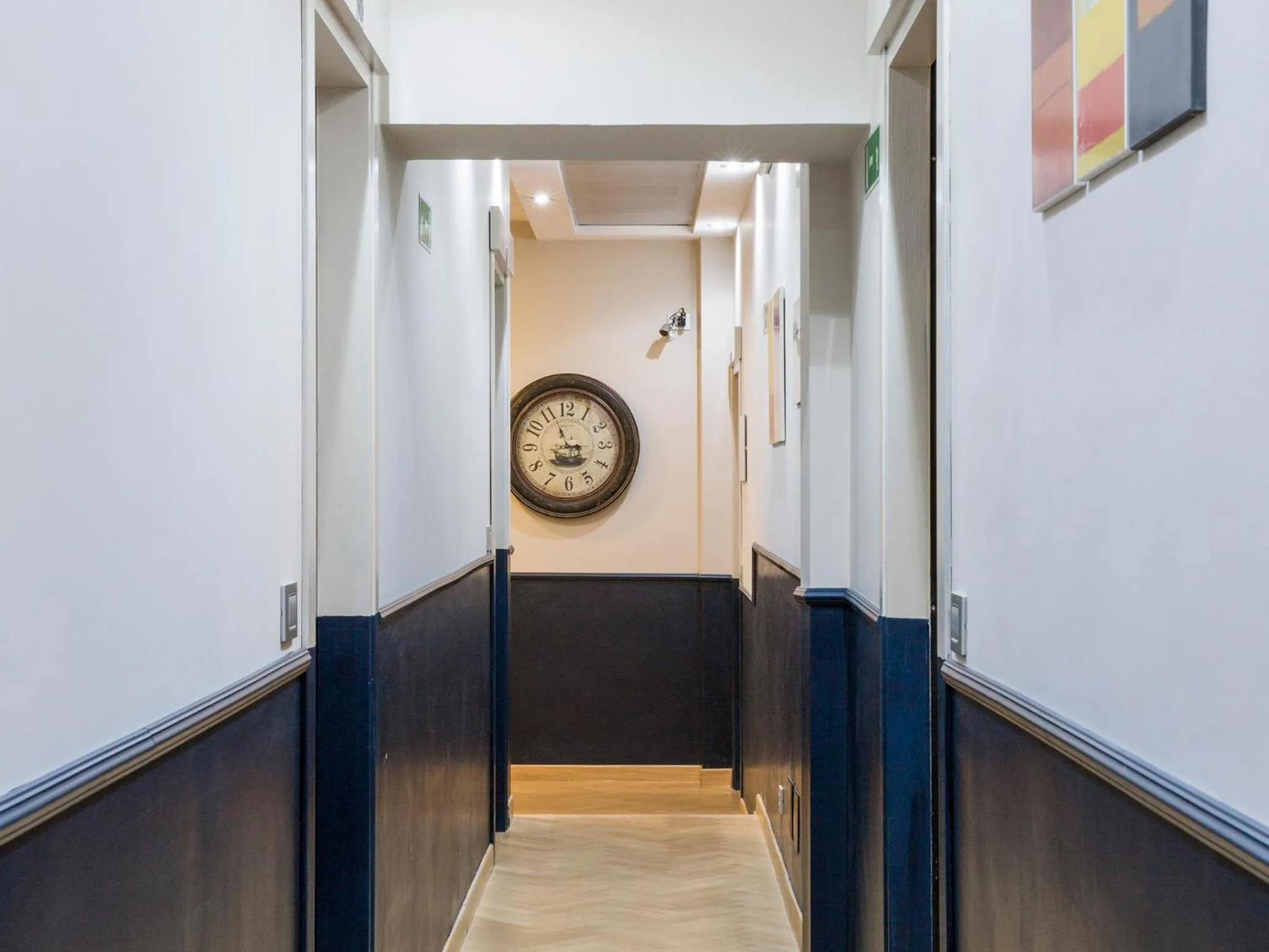 Lobby or reception in Monti First