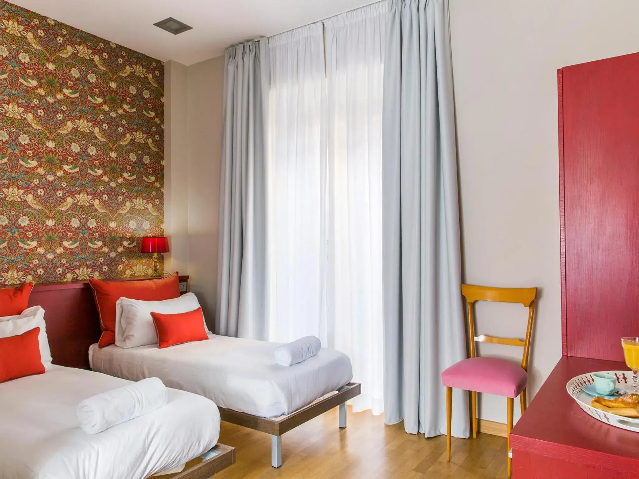 Bed in Monti First Bed in Monti First