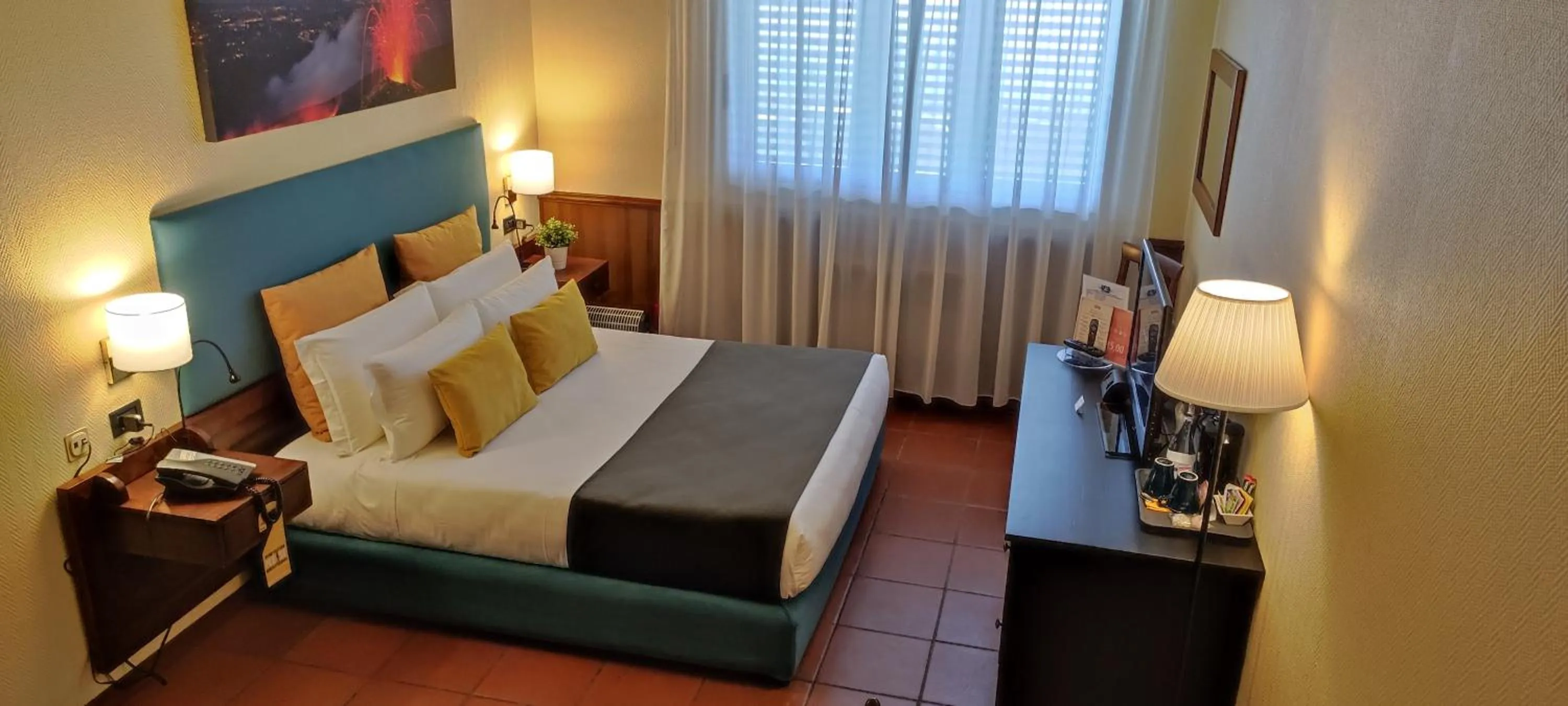 Photo of the whole room, Bed in Corsaro Etna Hotel&SPA