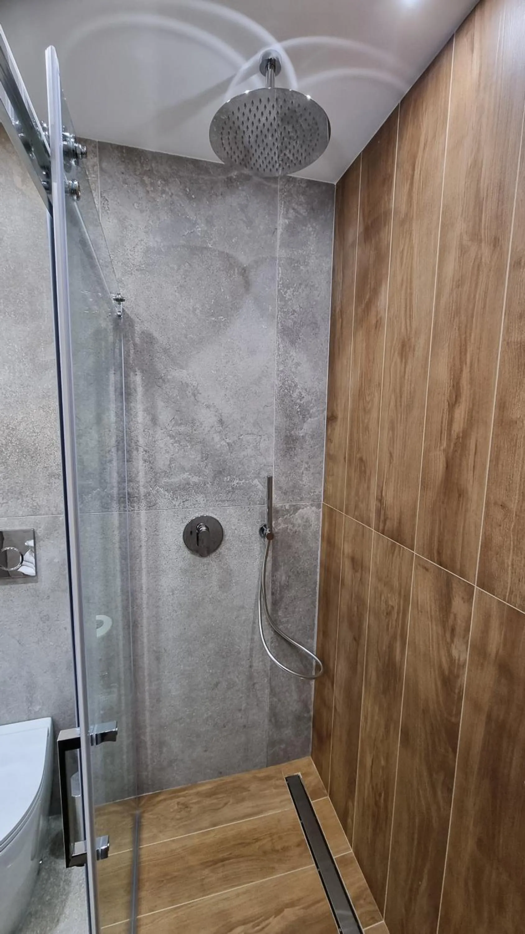 Shower in Corsaro Etna Hotel&SPA