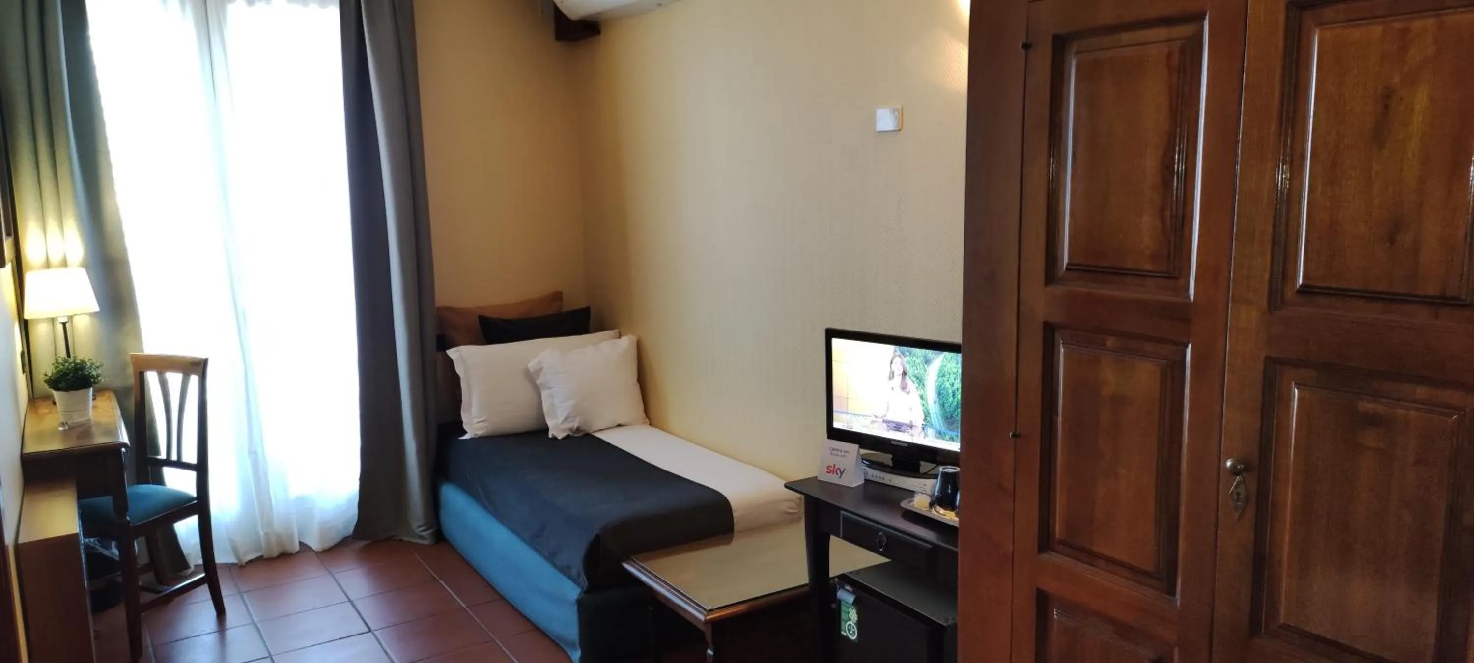 Bedroom, Bed in Corsaro Etna Hotel&SPA