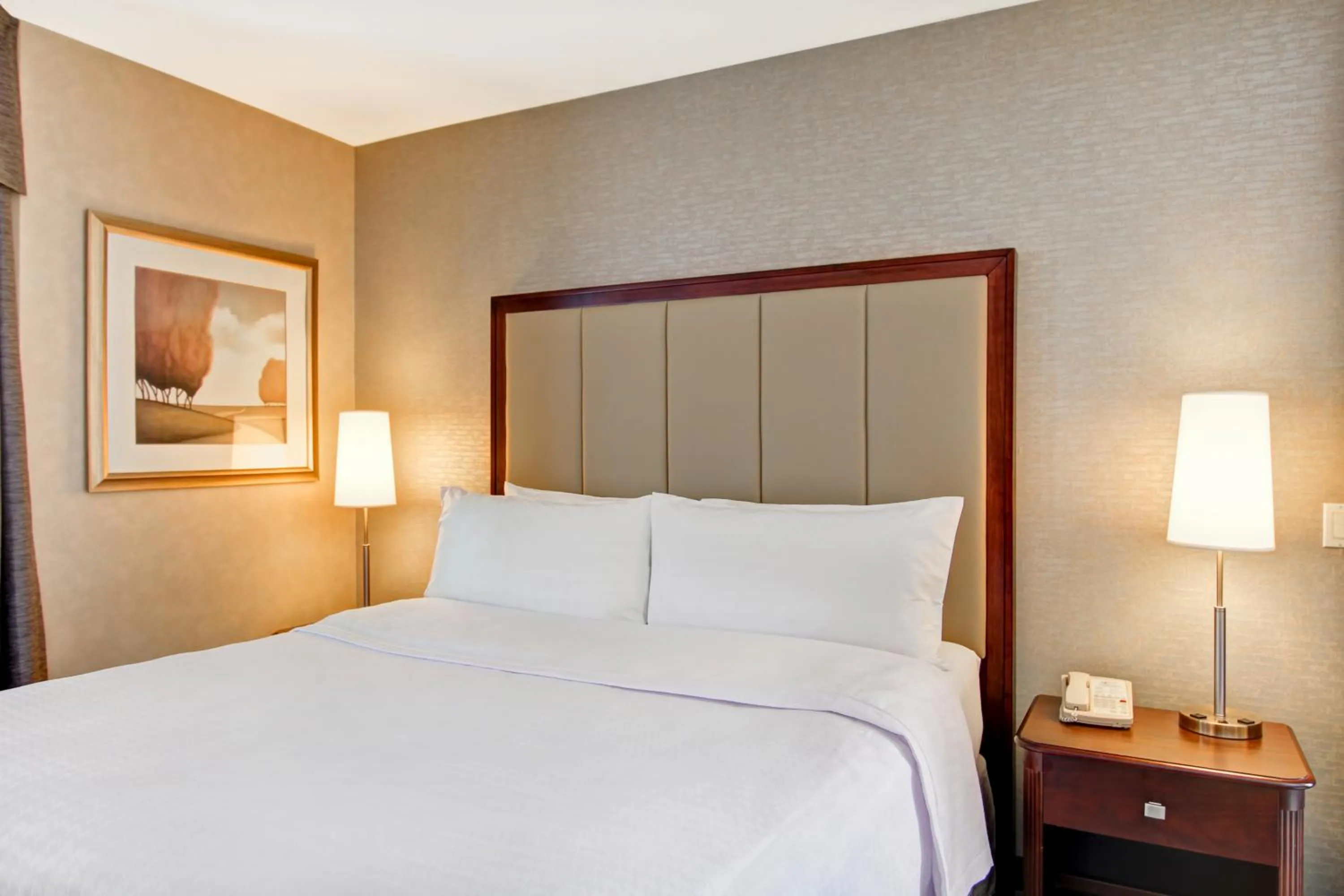 Bed in Homewood Suites by Hilton Toronto Oakville