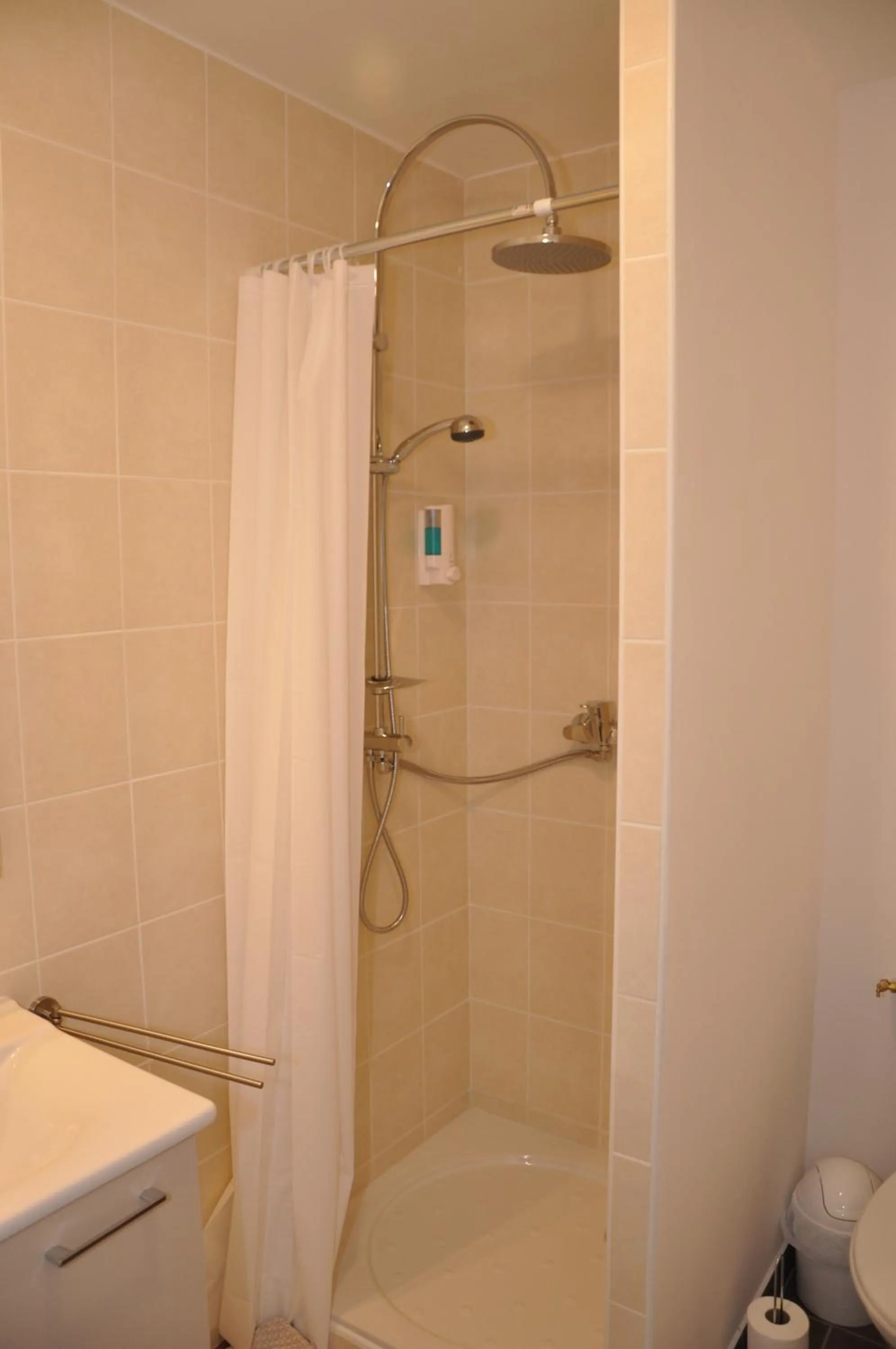 Bathroom in Gîte:"sur le chemin"