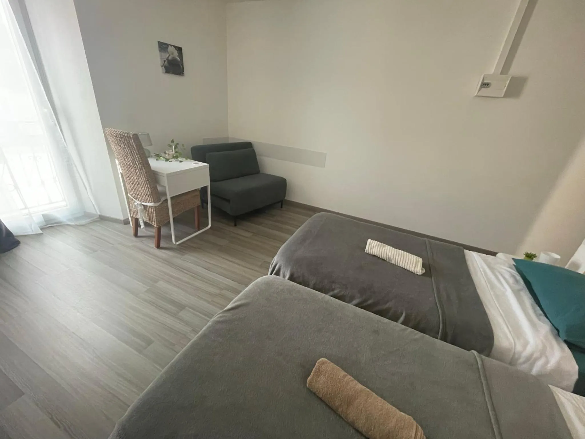 Seating area, Bed in Gîte:"sur le chemin"