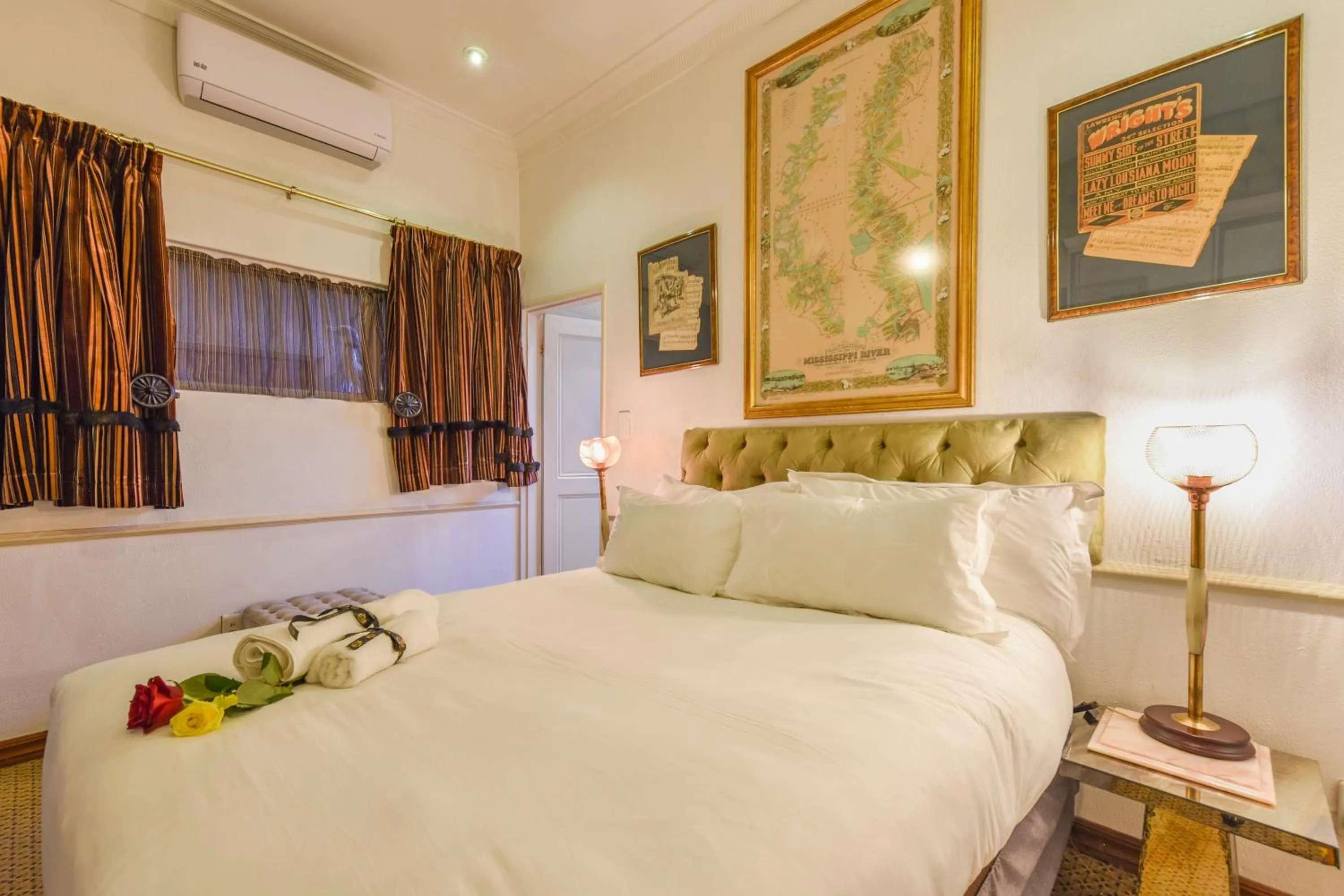 Bed in Villa Simonne