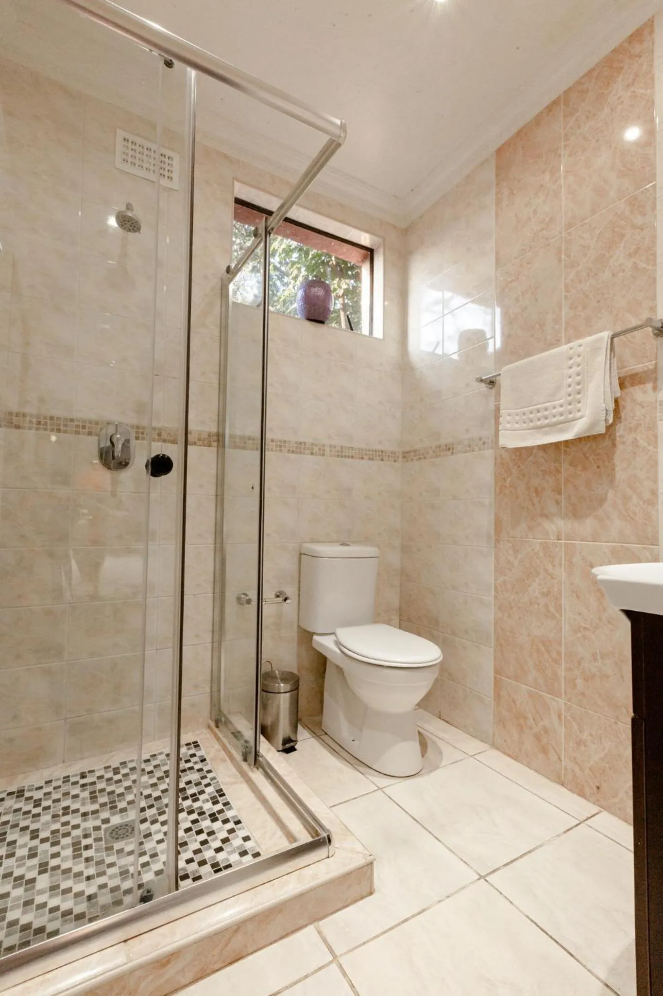 Shower in Villa Simonne