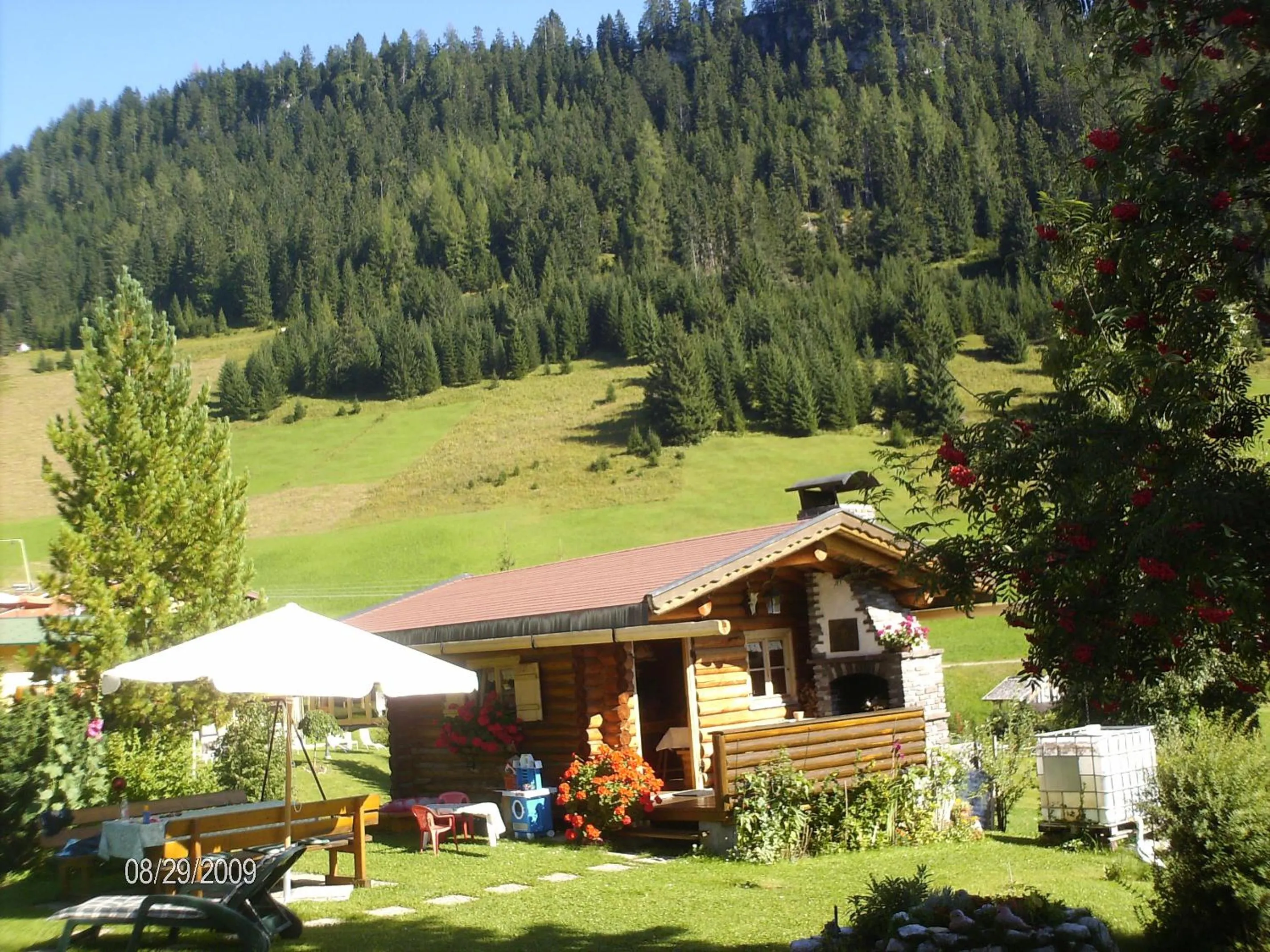 Garden in Gästehaus Bergland