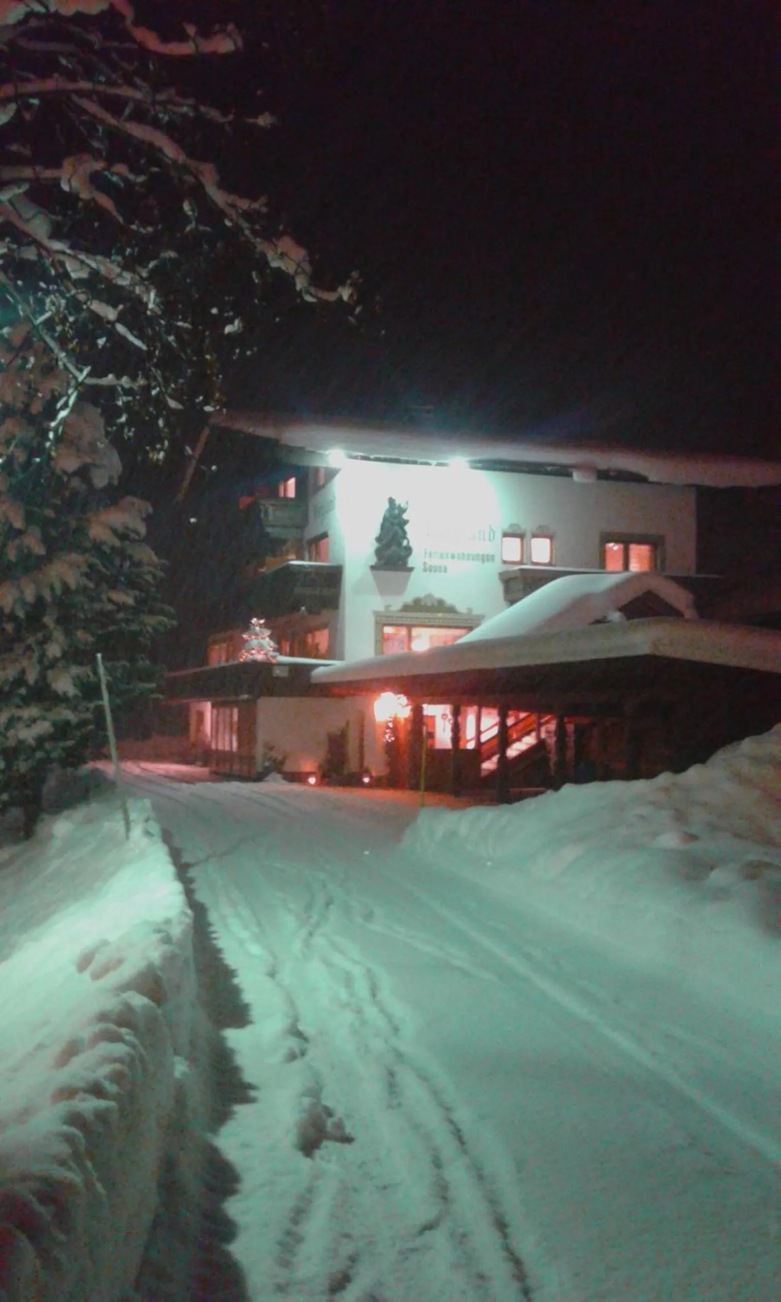 Property building in Gästehaus Bergland