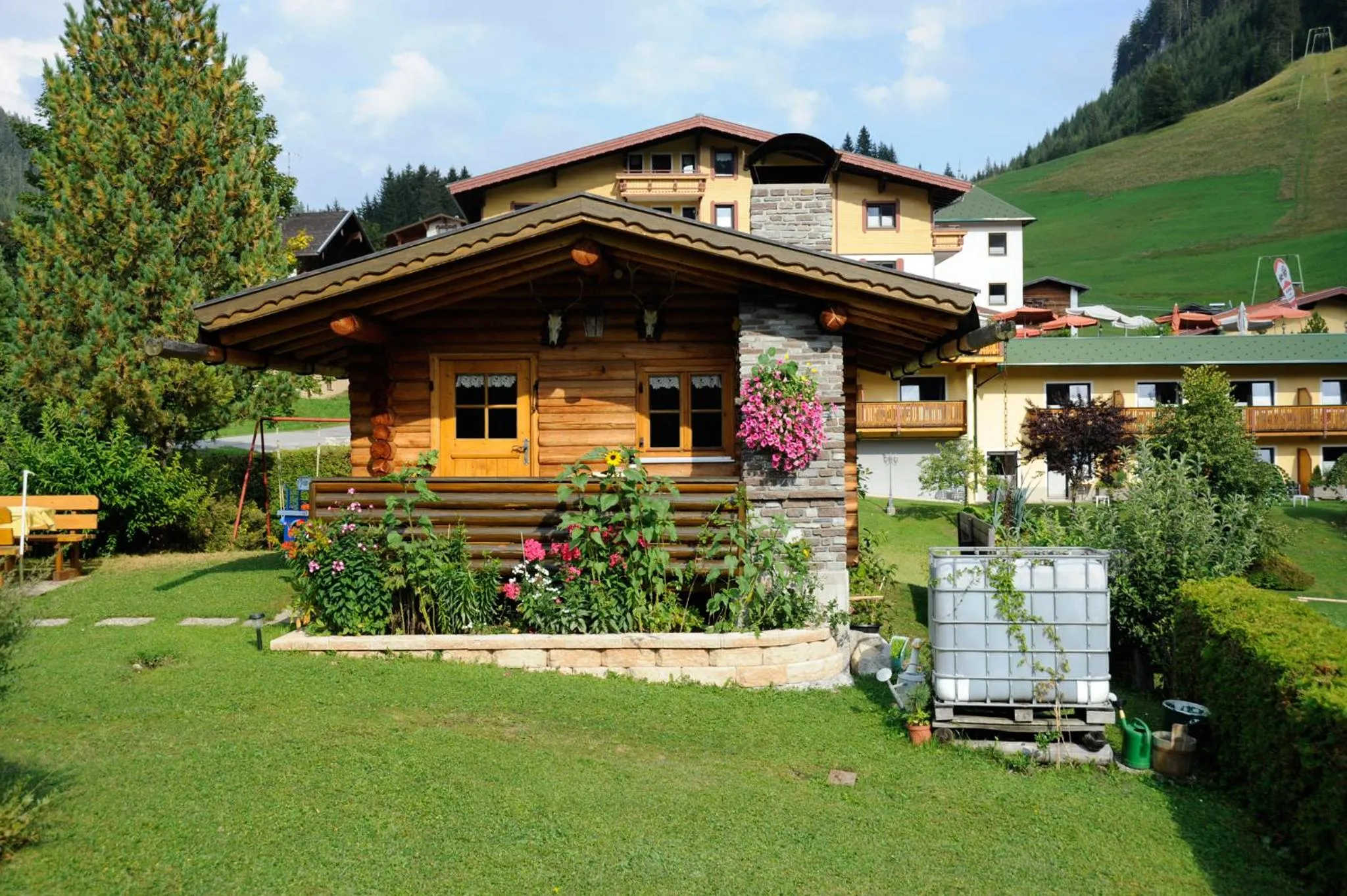 Garden in Gästehaus Bergland
