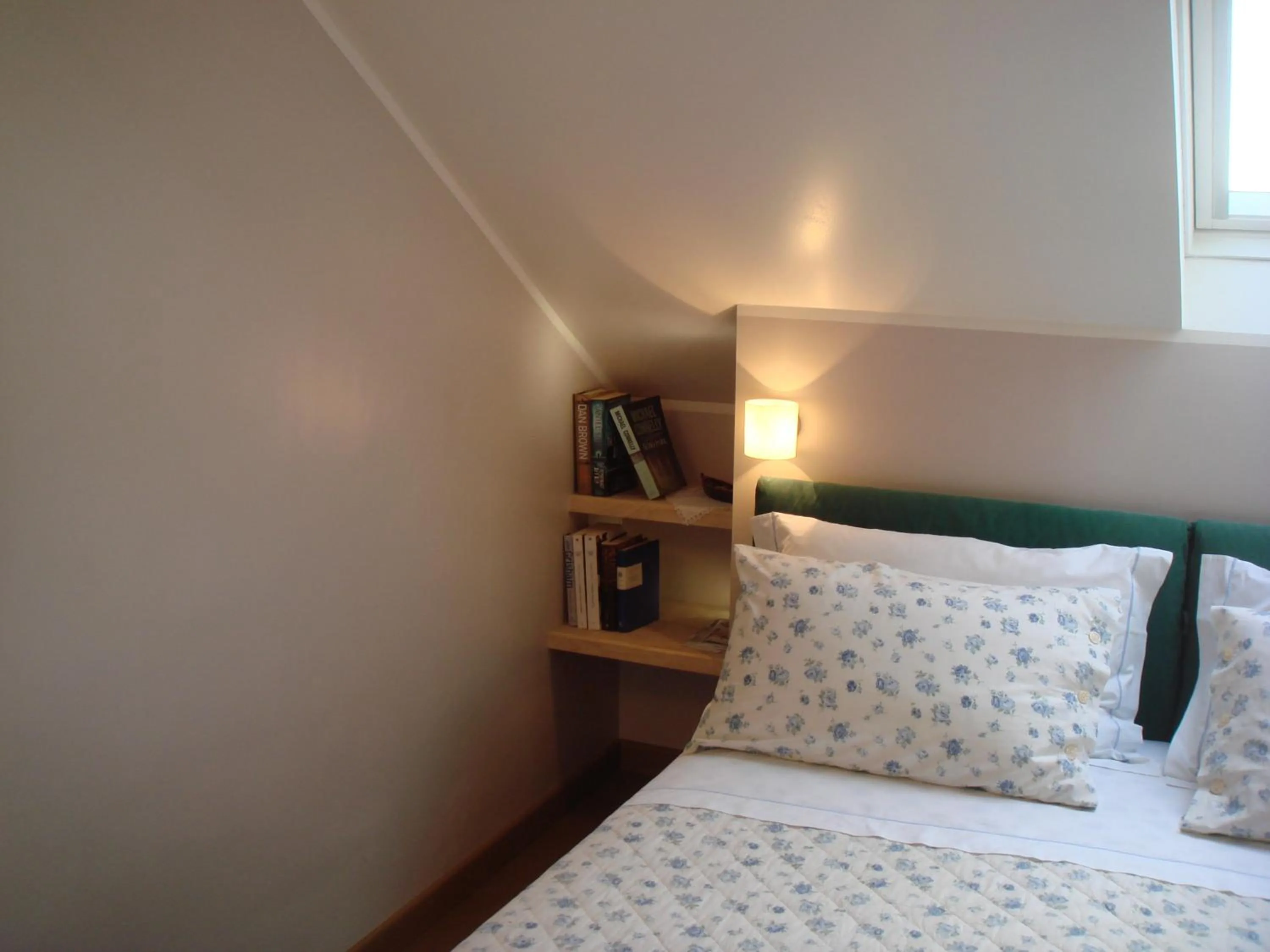 Photo of the whole room, Bed in B&B Maison Angélus