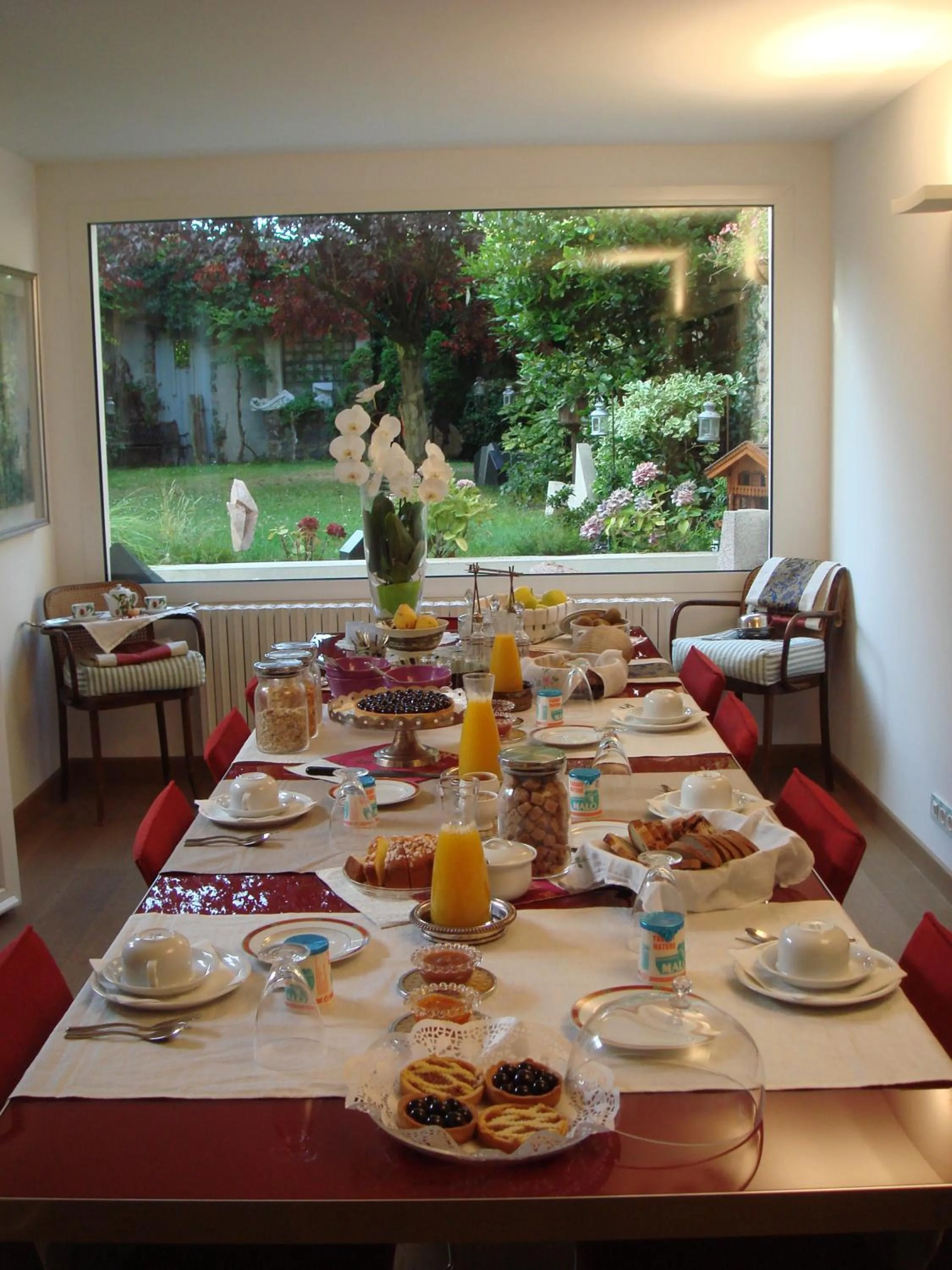 Breakfast in B&B Maison Angélus
