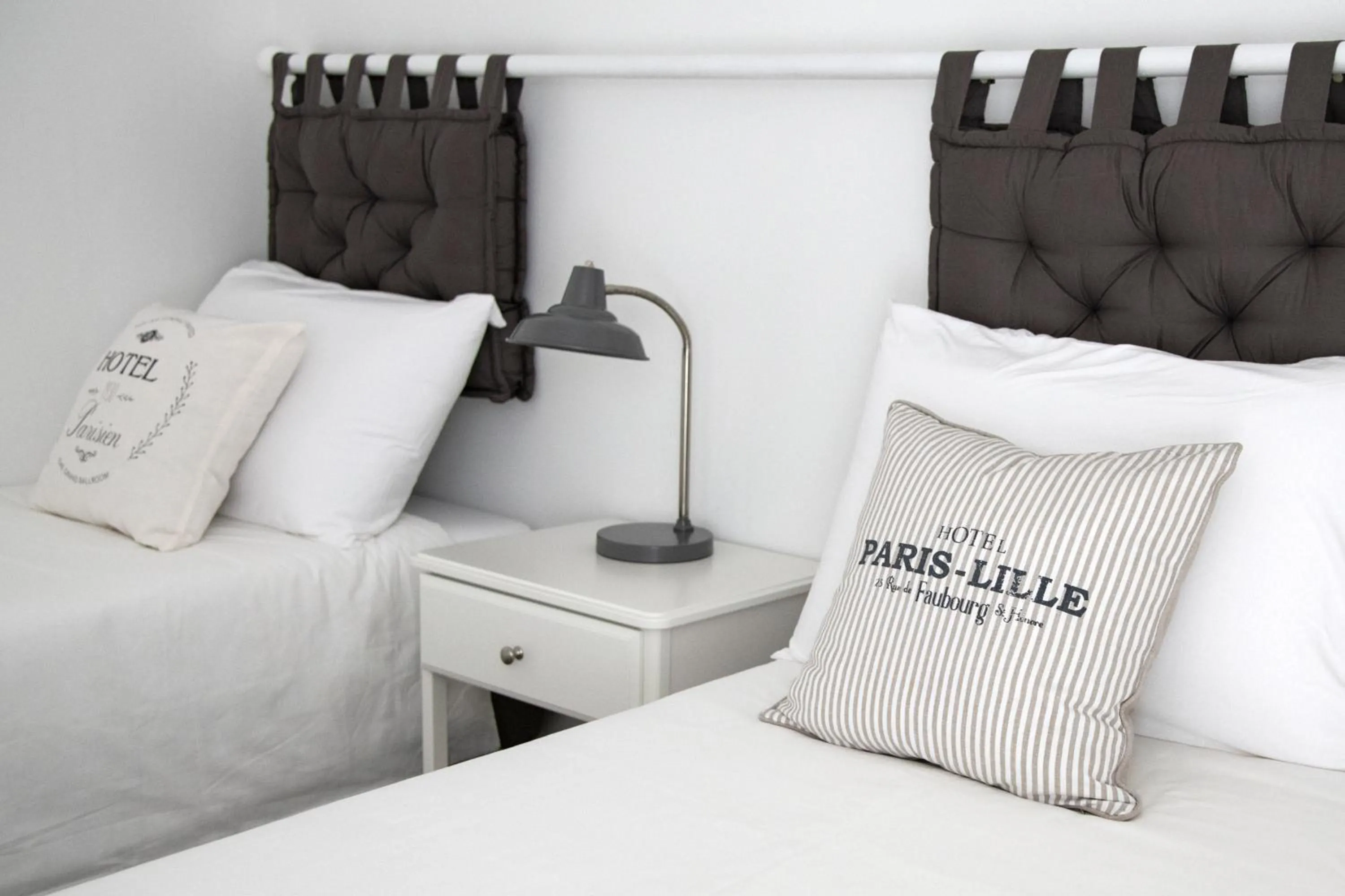 Bedroom, Bed in Bianco di Mare