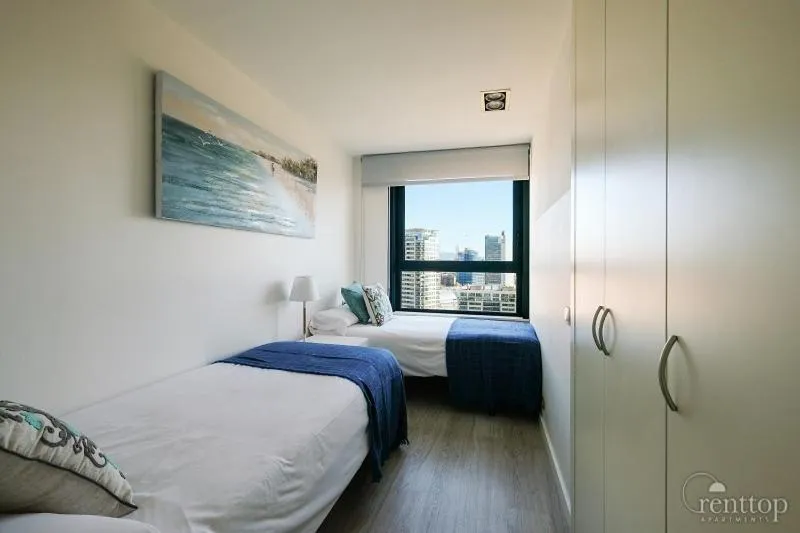 Bed in Rent Top Apartments Beach-Diagonal Mar
