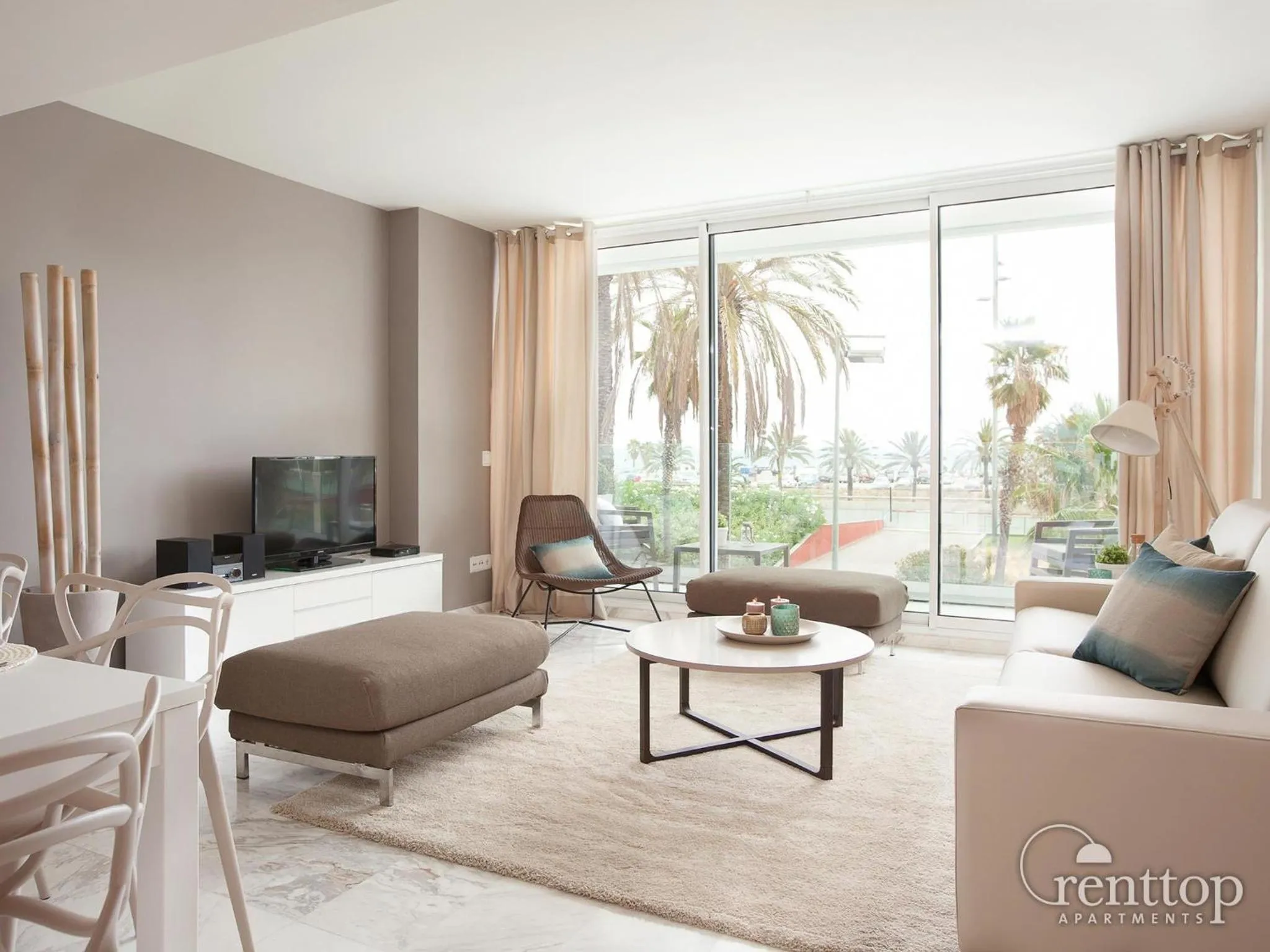 Living room in Rent Top Apartments Beach-Diagonal Mar
