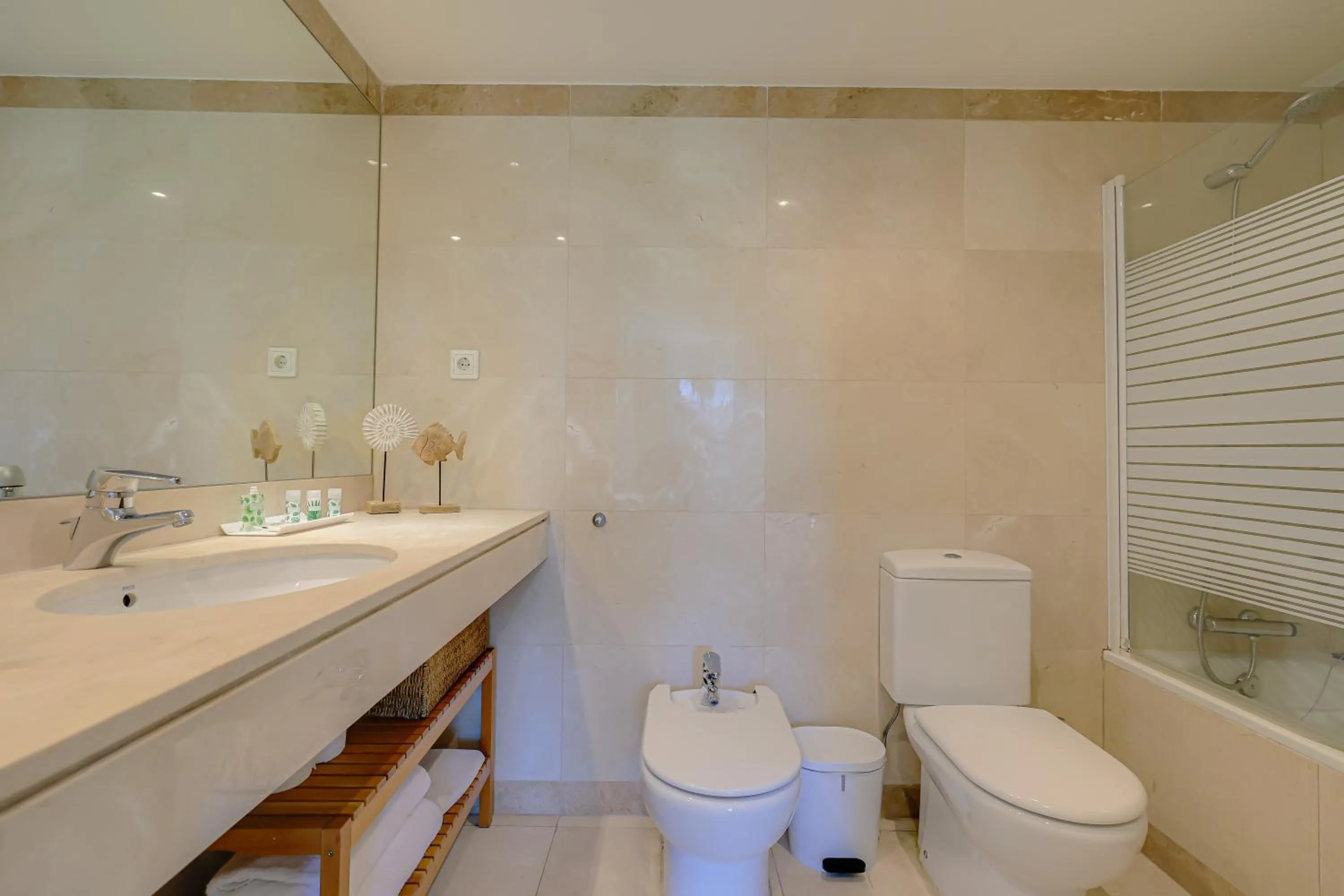 Rent Top Apartments Beach-Diagonal Mar