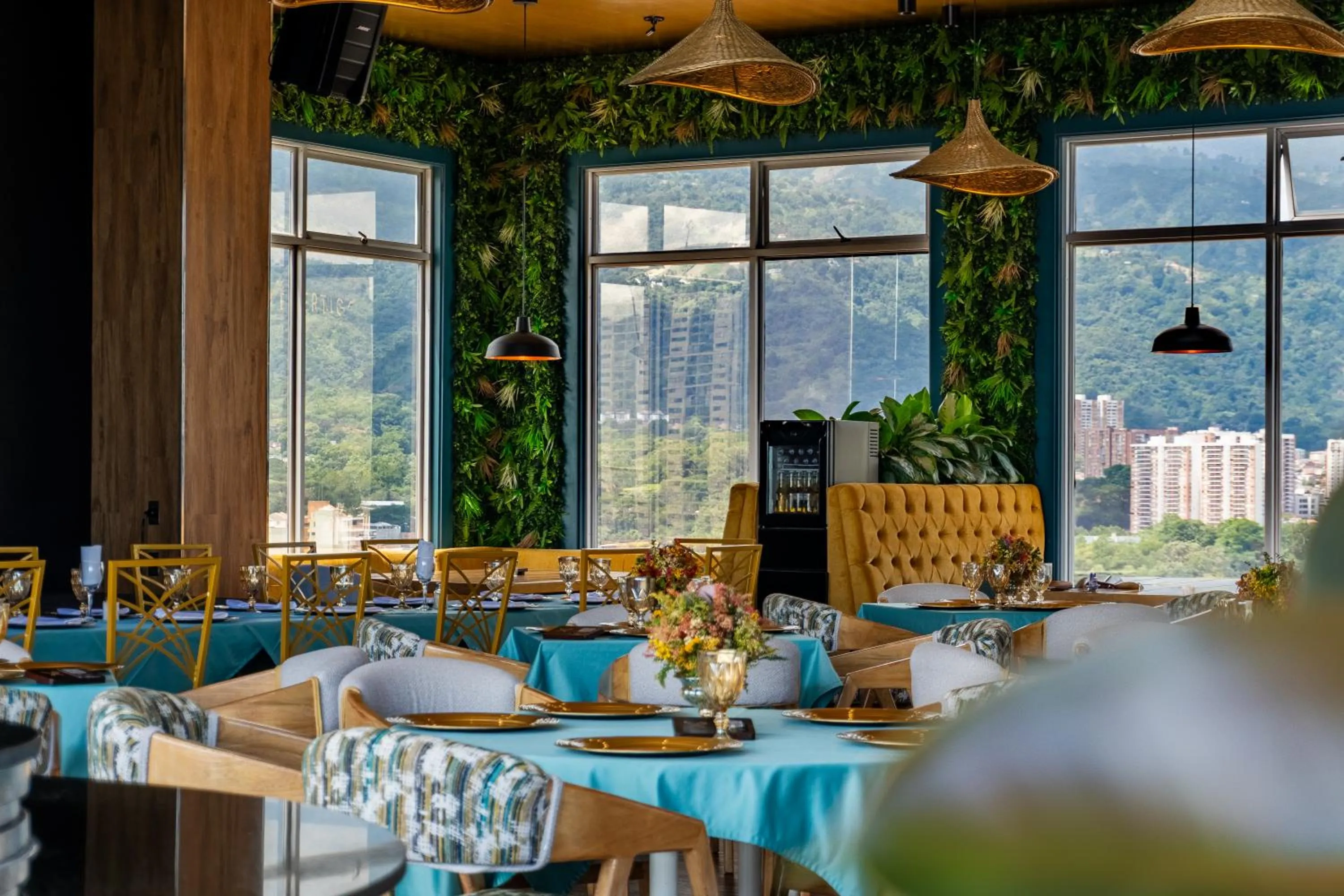 Restaurant/places to eat in Hotel Roseliere Bucaramanga