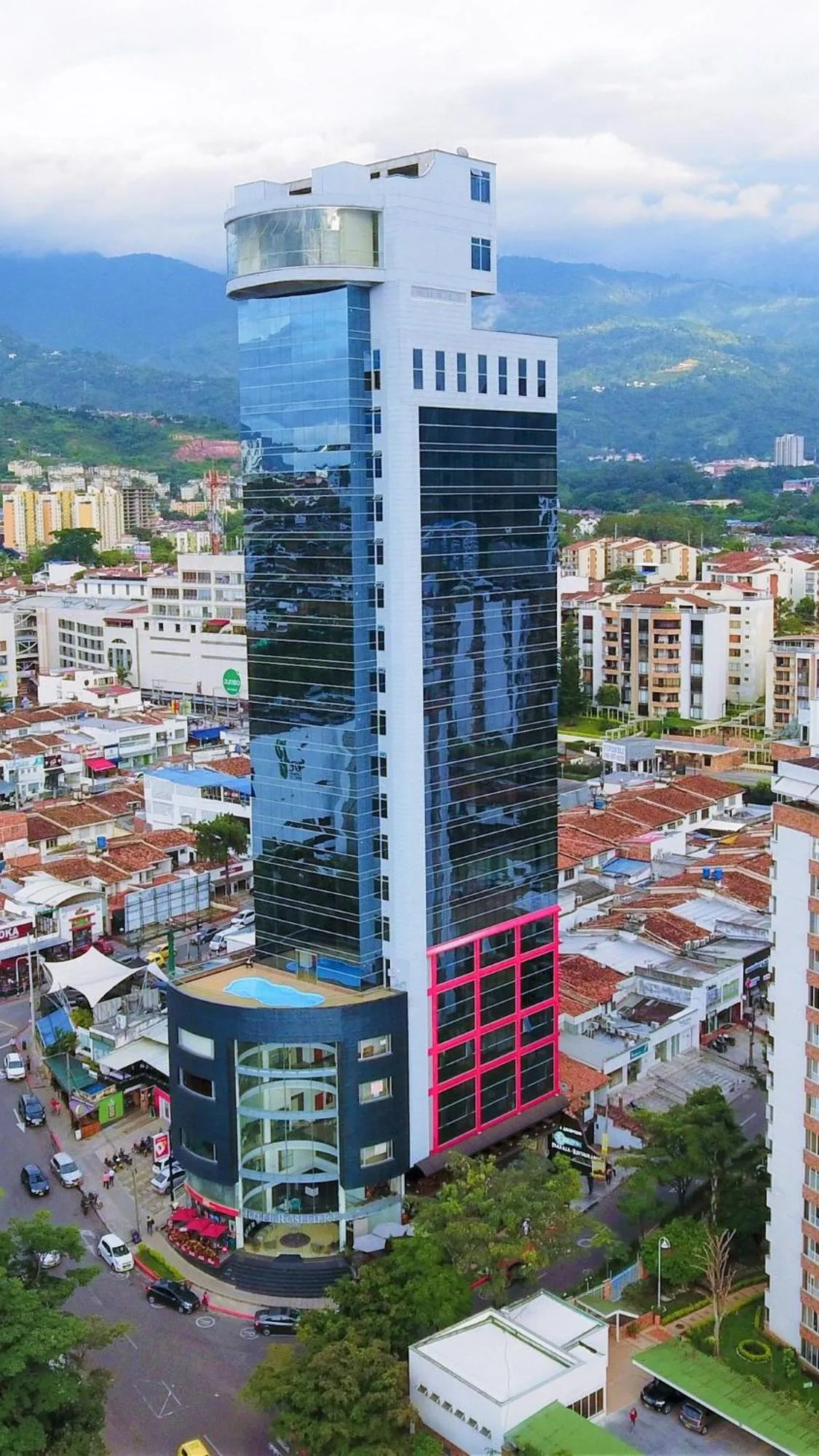 Property building in Hotel Roseliere Bucaramanga
