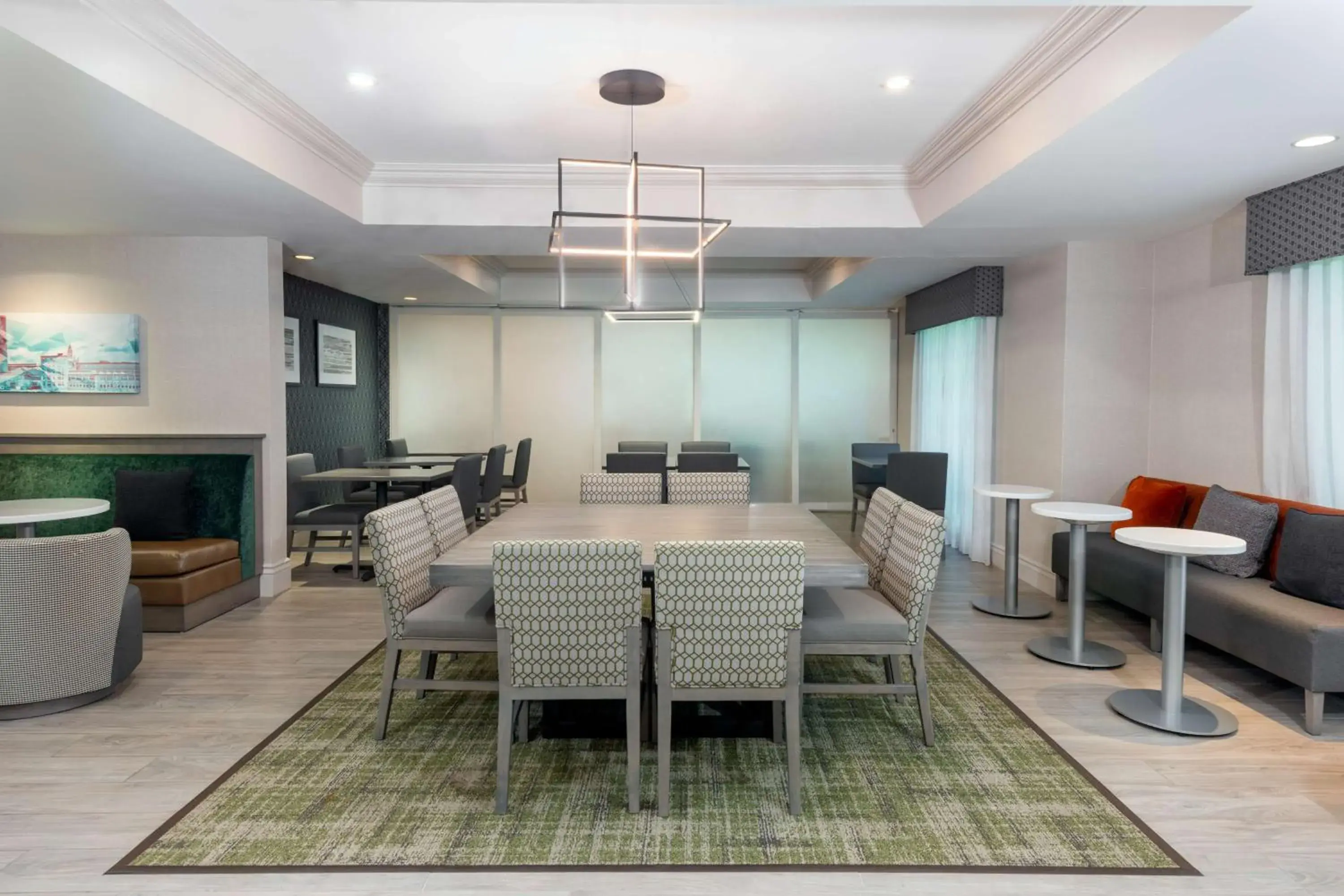 Breakfast in Hampton Inn Boston Bedford Burlington Breakfast in Hampton Inn Boston Bedford Burlington