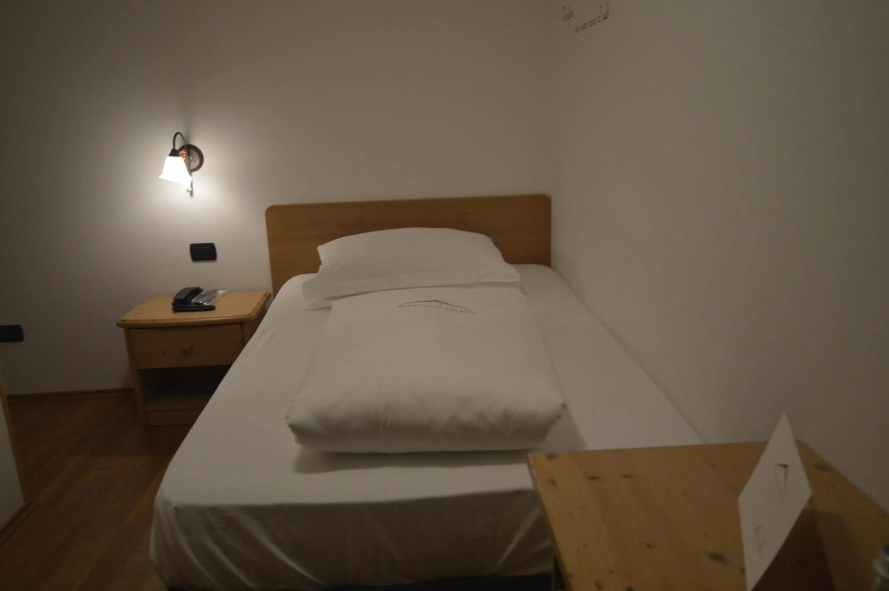 Bed in Hotel Garnì Sant'Antonio con Spa