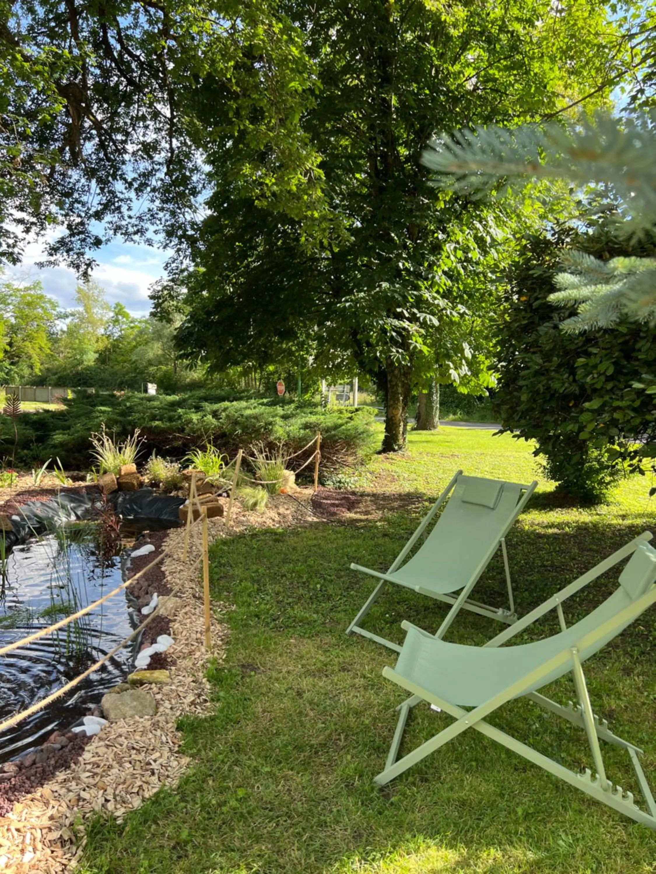 Garden in Motel Les Broussailles