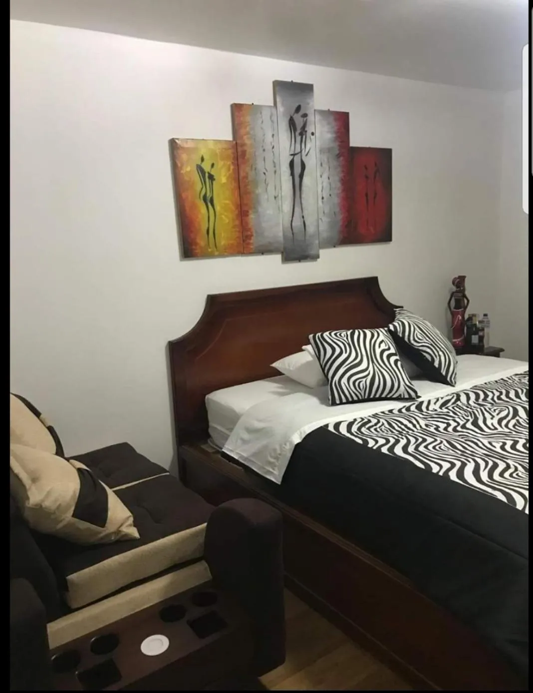 Photo of the whole room, Bed in Loreto hotel