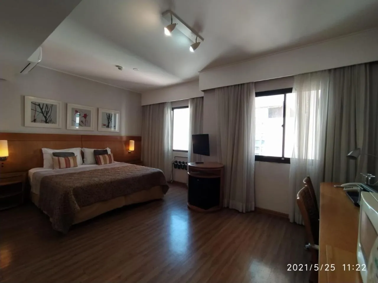 Flat Moema Rouxinol