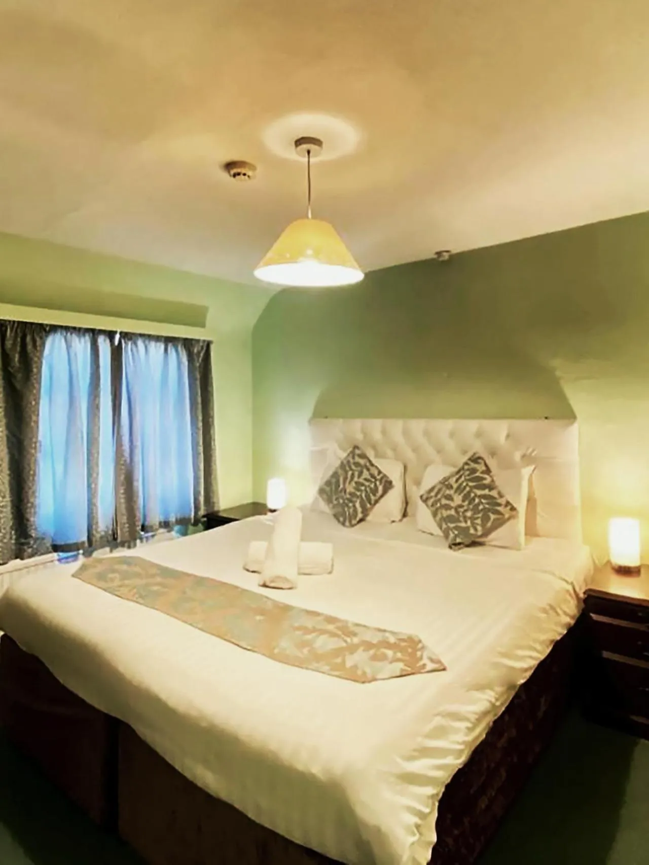 Bed in Greyfriars Lodge Canterbury