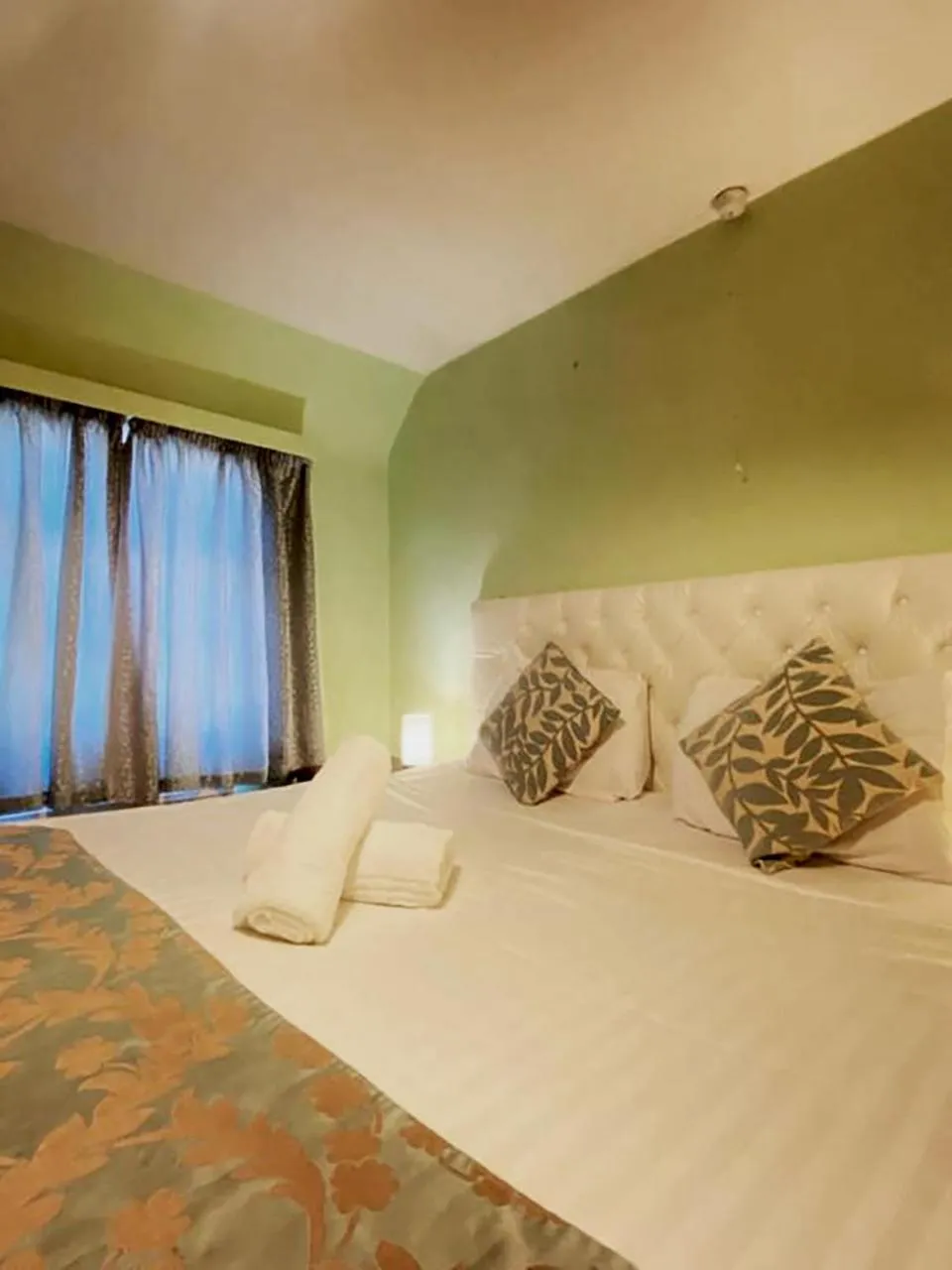 Bed in Greyfriars Lodge Canterbury