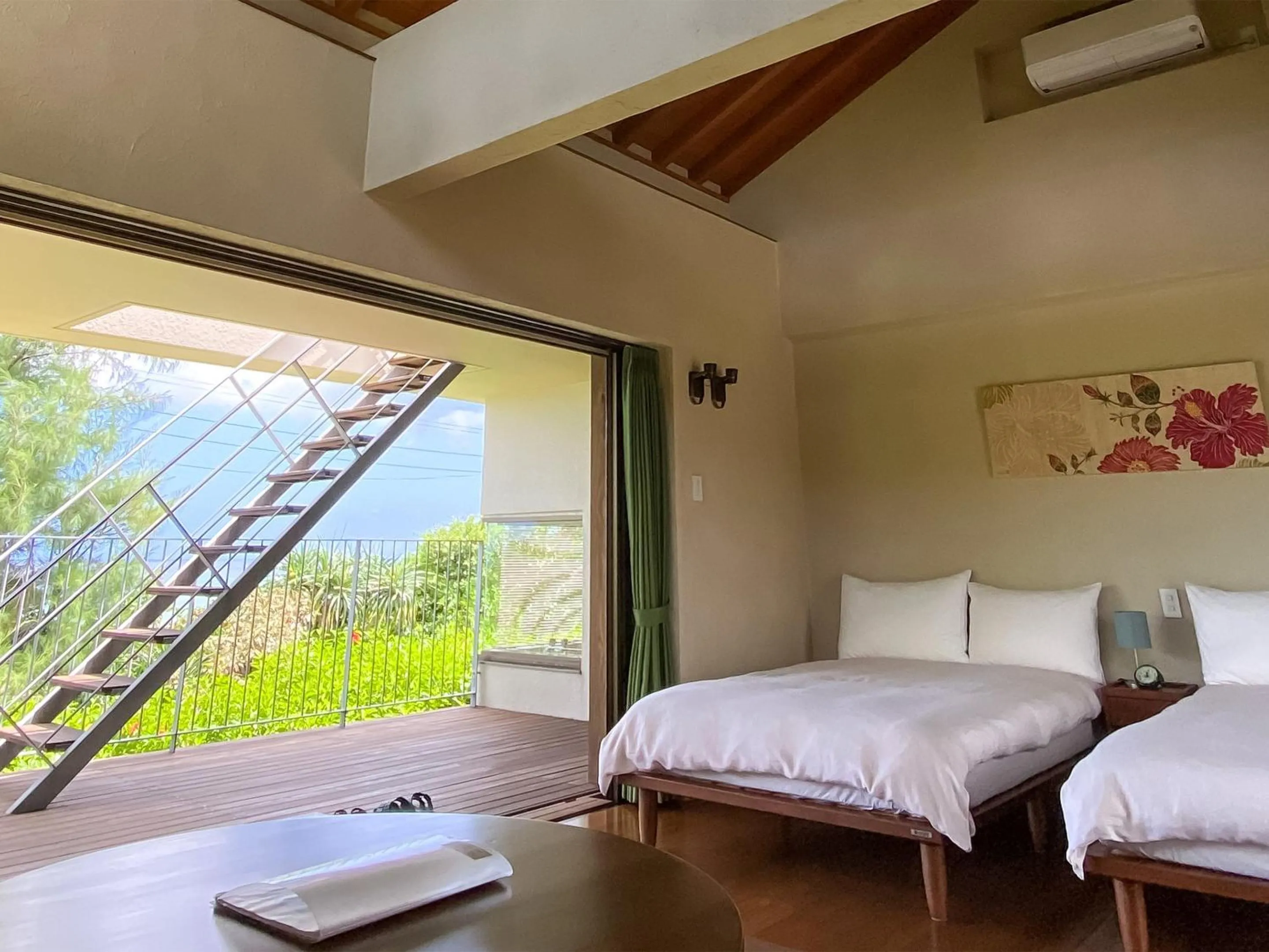 Photo of the whole room, Bed in Akabana Inn