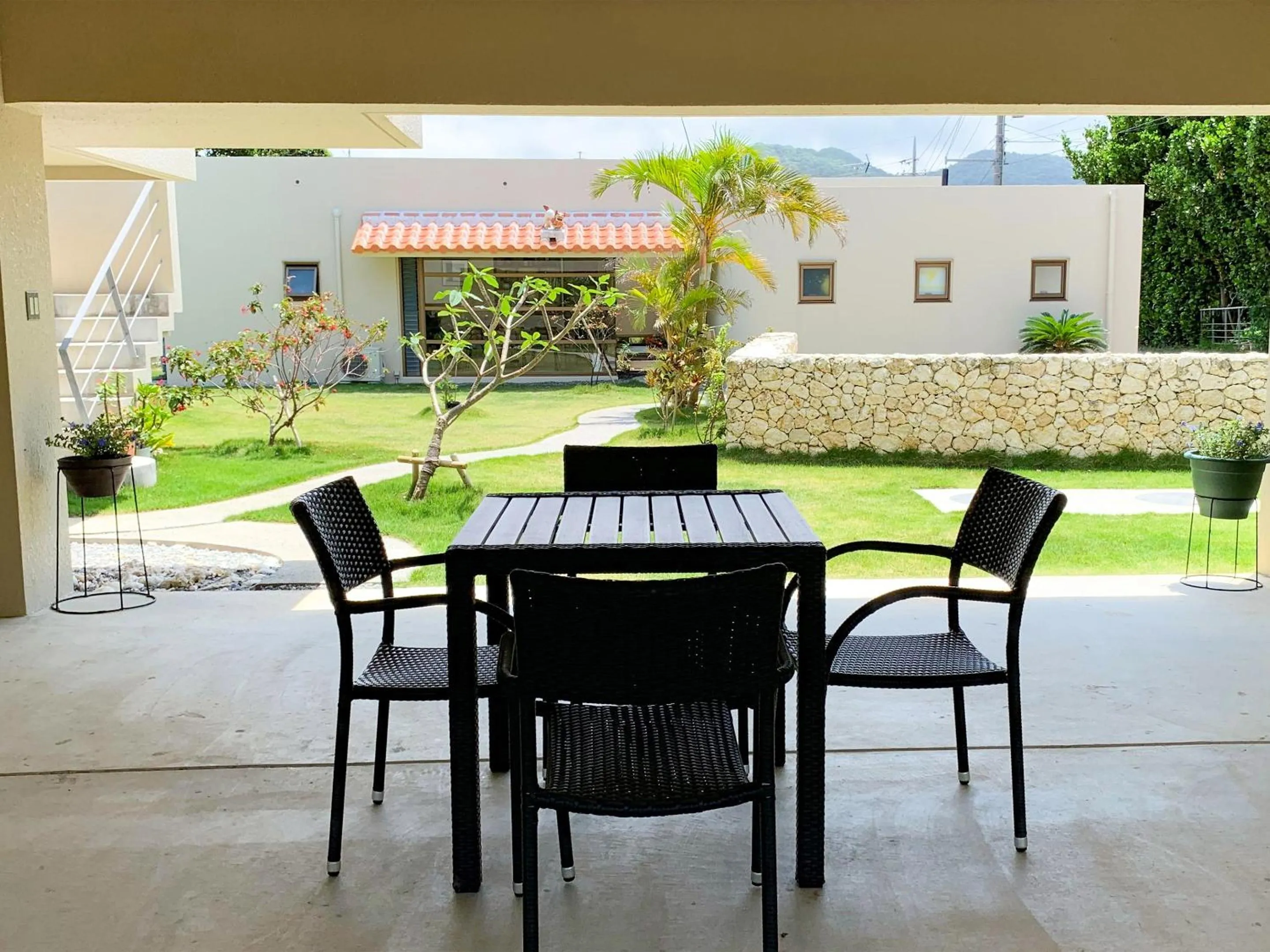 Area and facilities in Akabana Inn