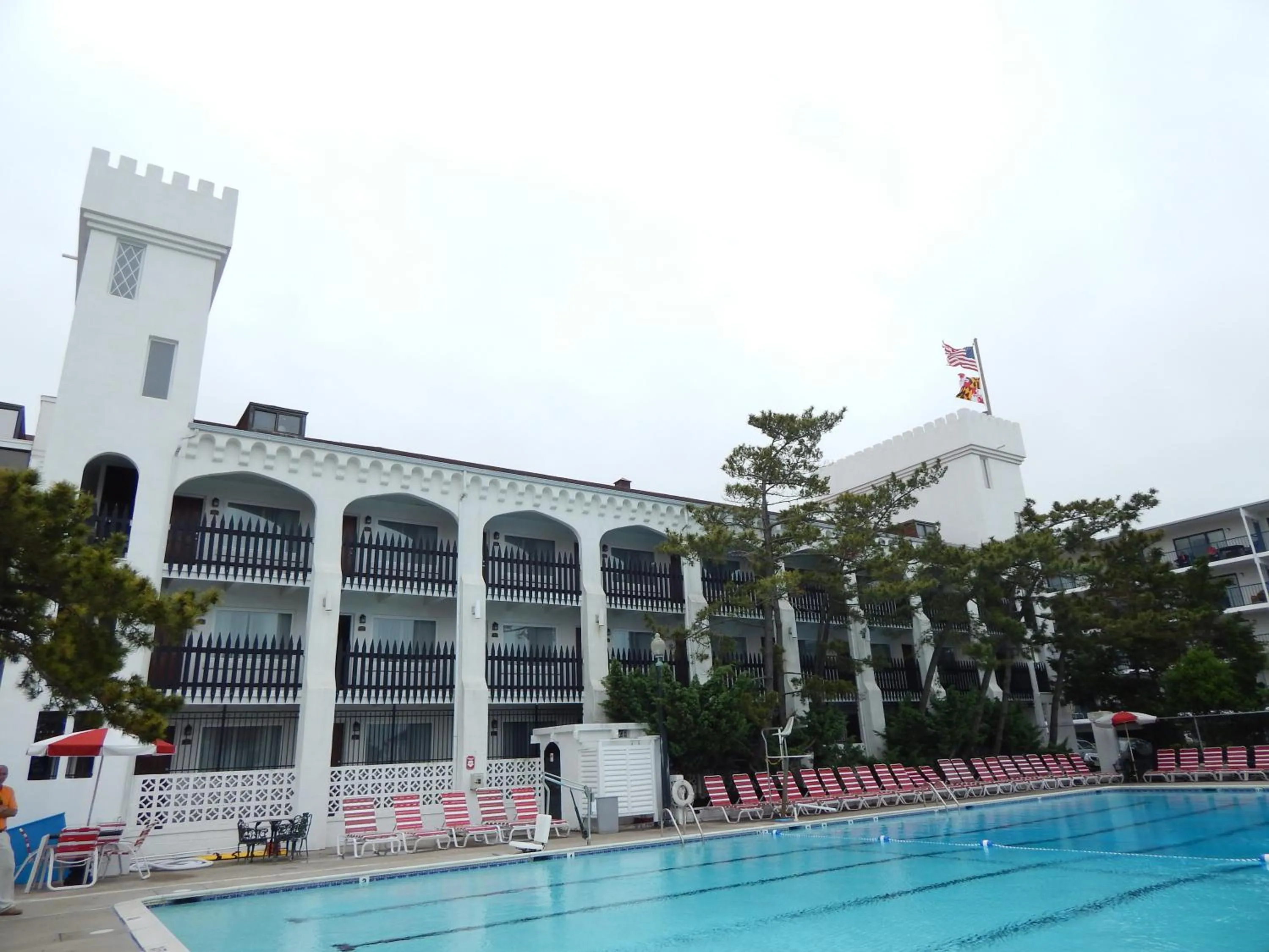 Swimming pool in Castle in the Sand