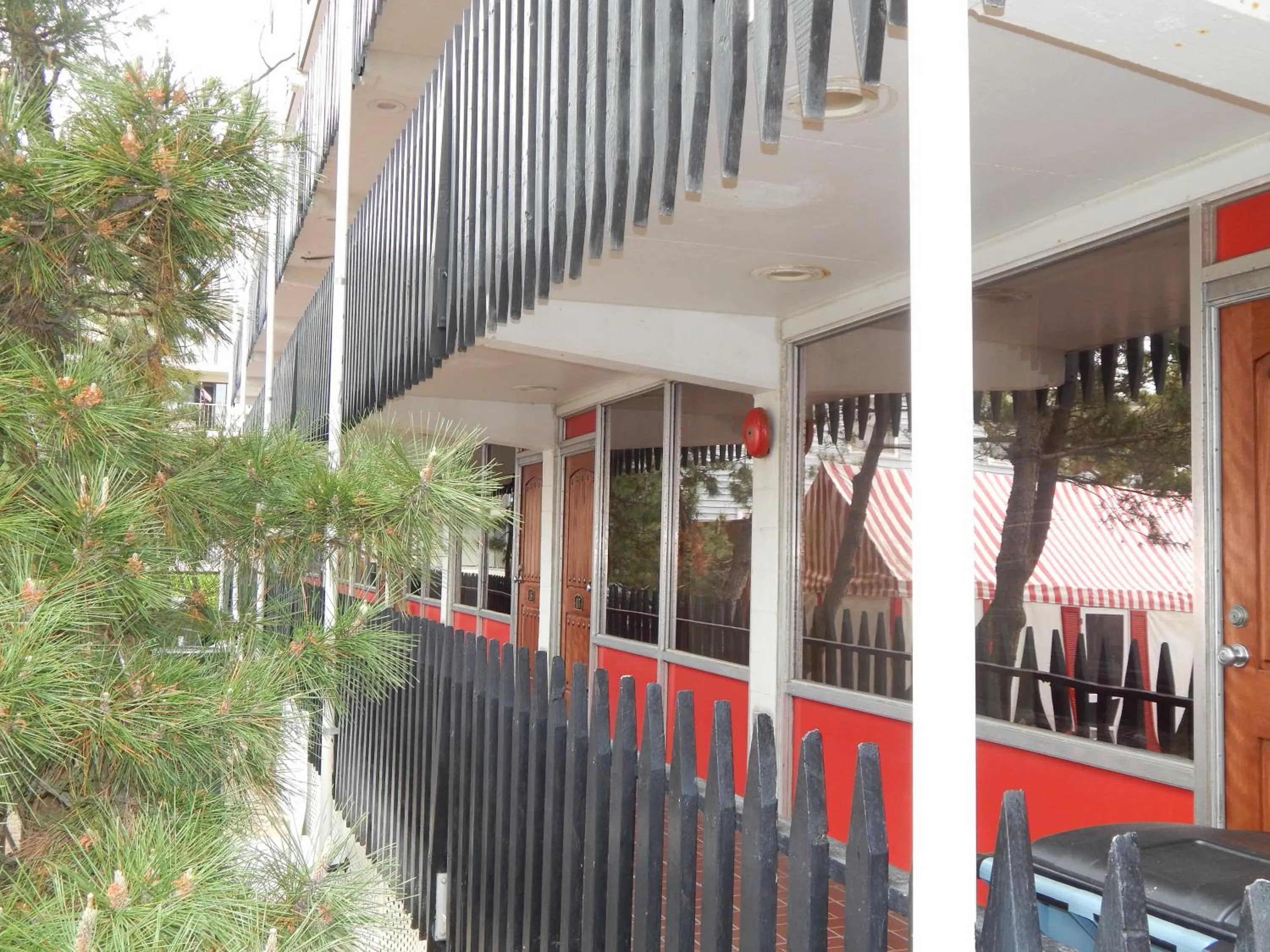Facade/entrance in Castle in the Sand