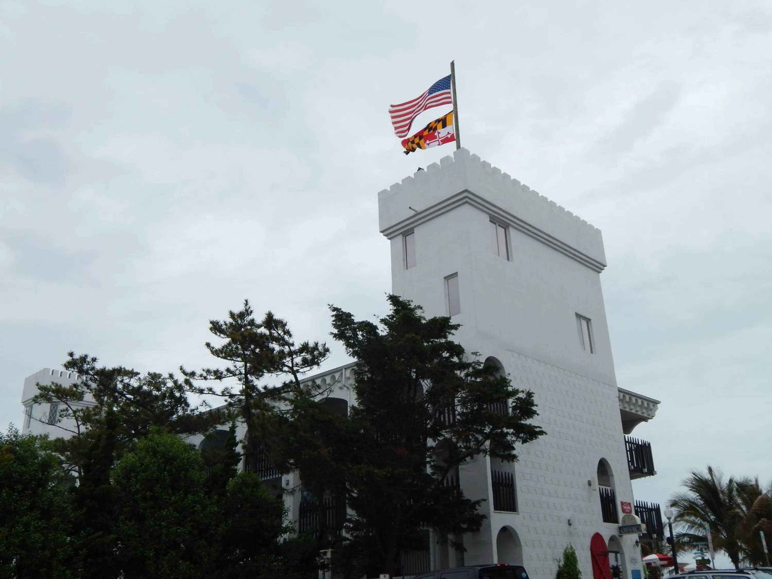 Facade/entrance in Castle in the Sand
