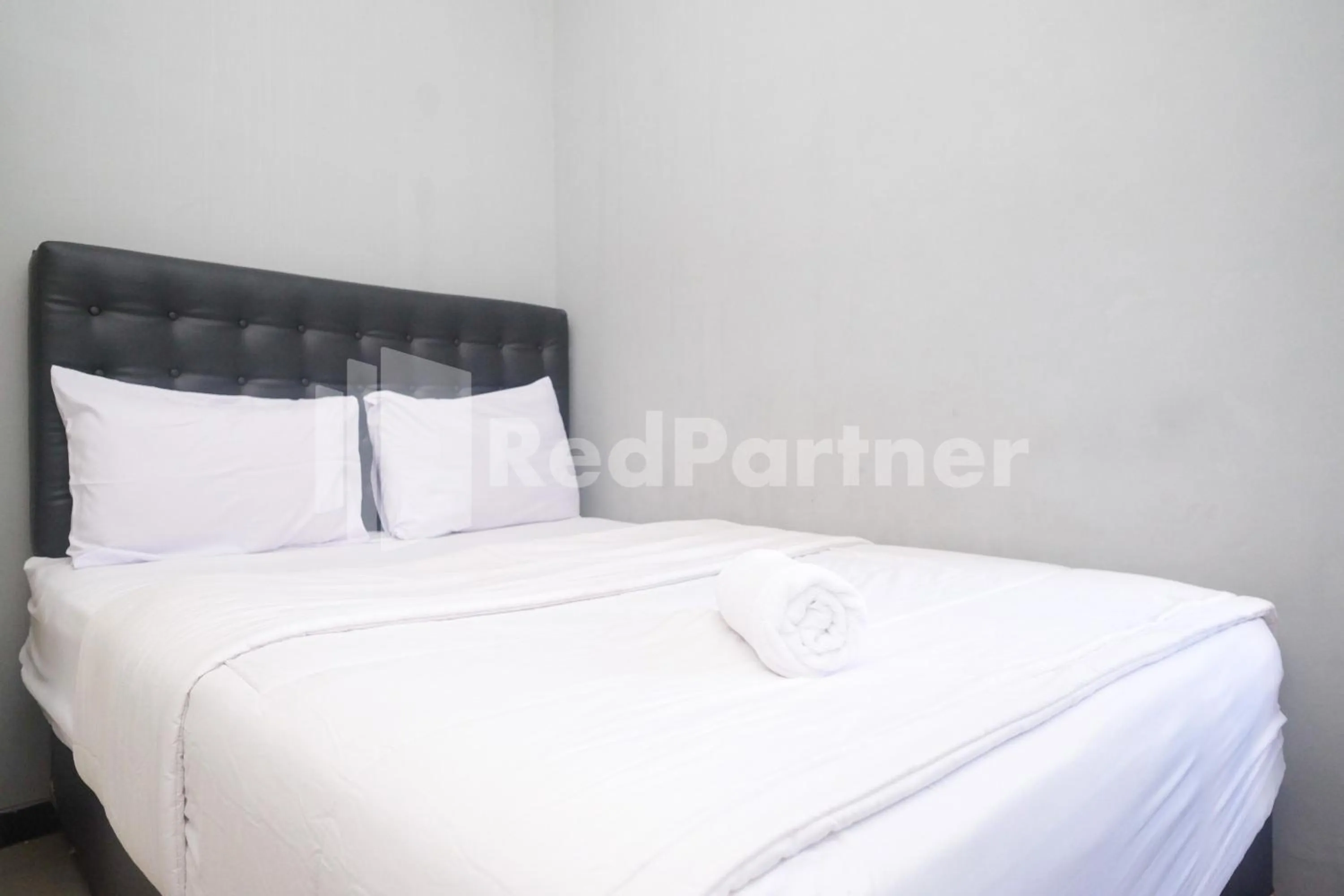 Bed in Griya Loka 1 Syariah Near RSUD Dr Kariadi Mitra RedDoorz