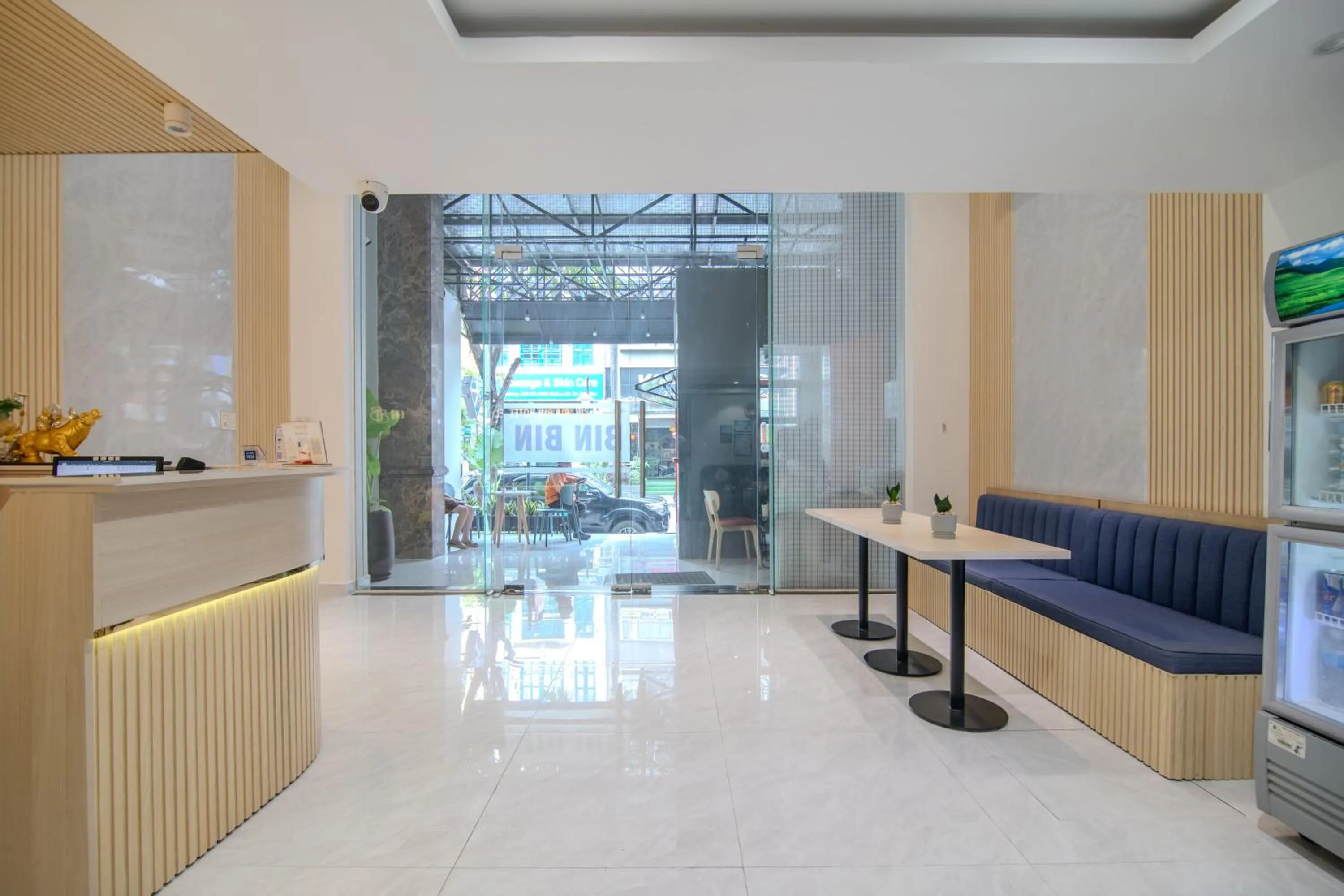 Bin Bin Hotel 6 - Near SECC D7