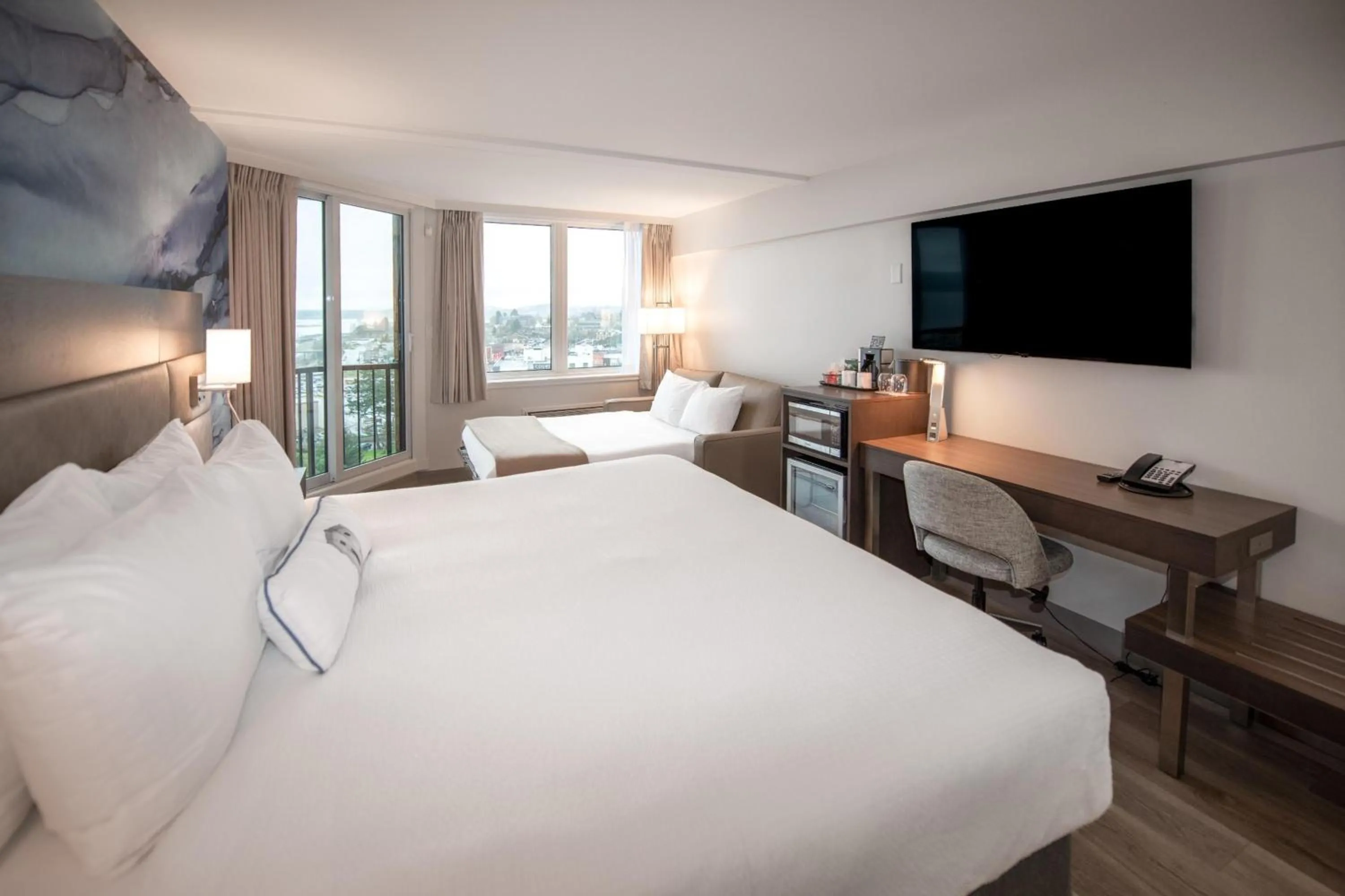 Bedroom, Bed in Coast Bastion Hotel