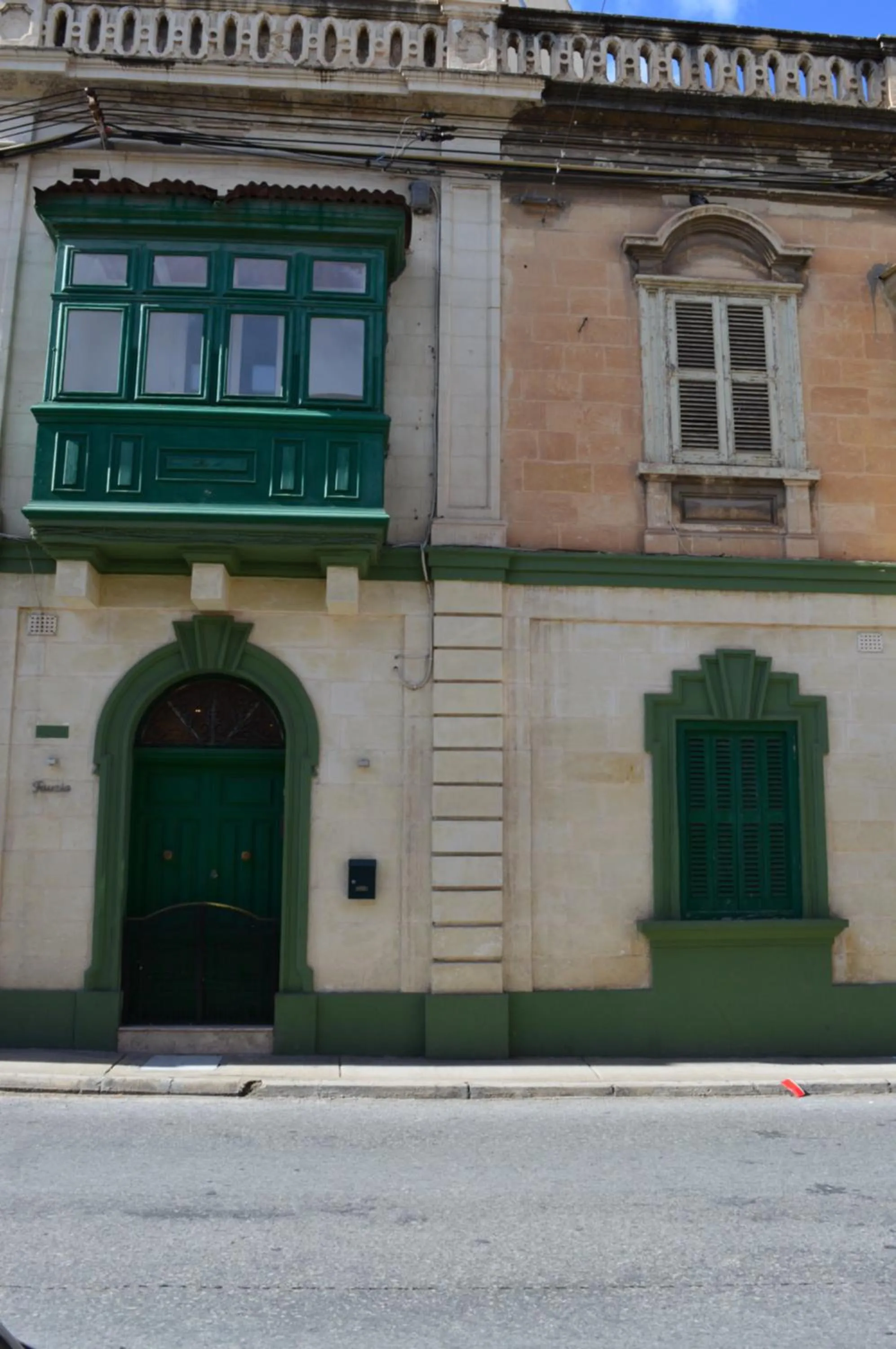 Facade/entrance in Fauzia B&B