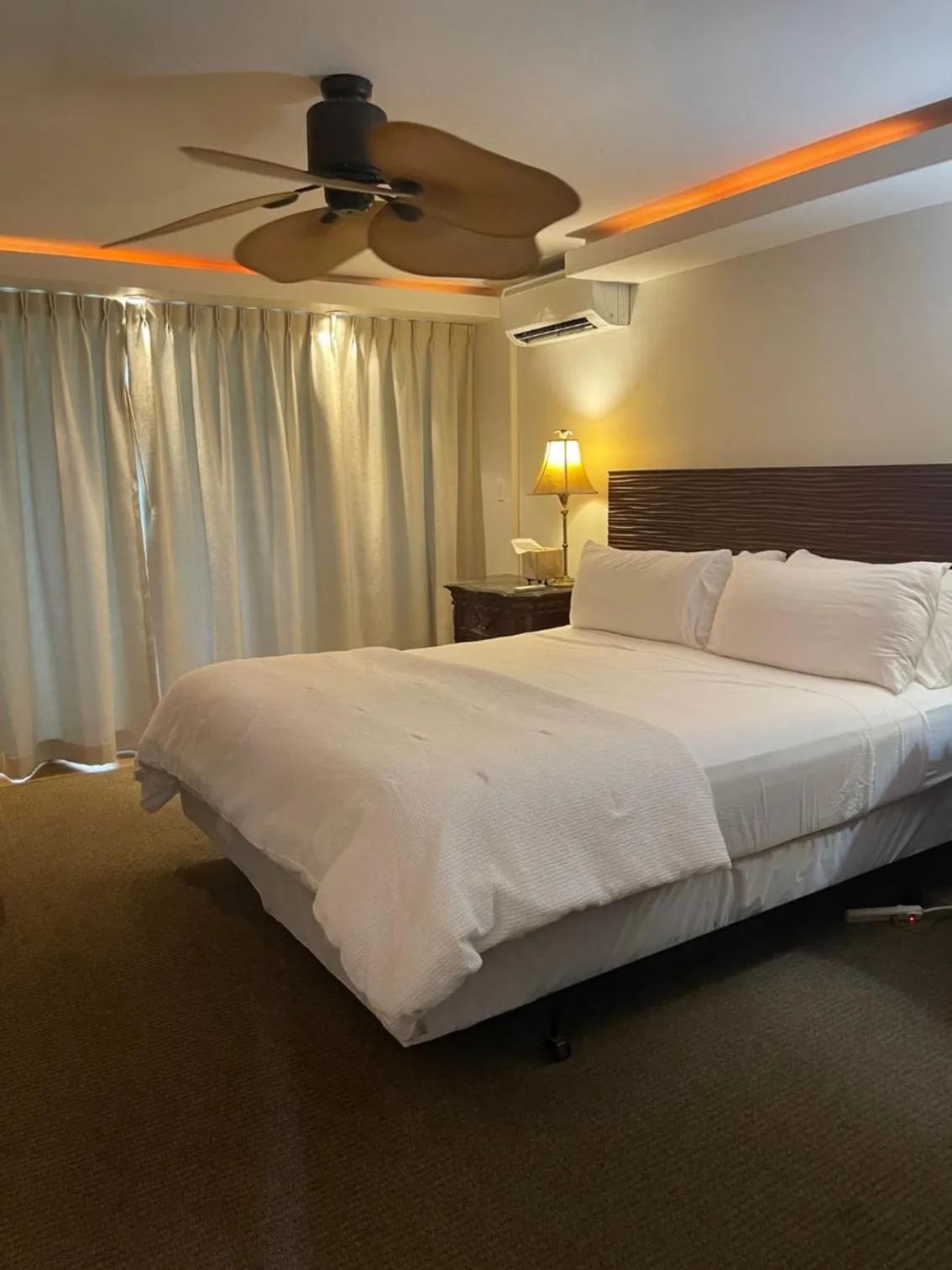 Bed in Hotel Coral Reef