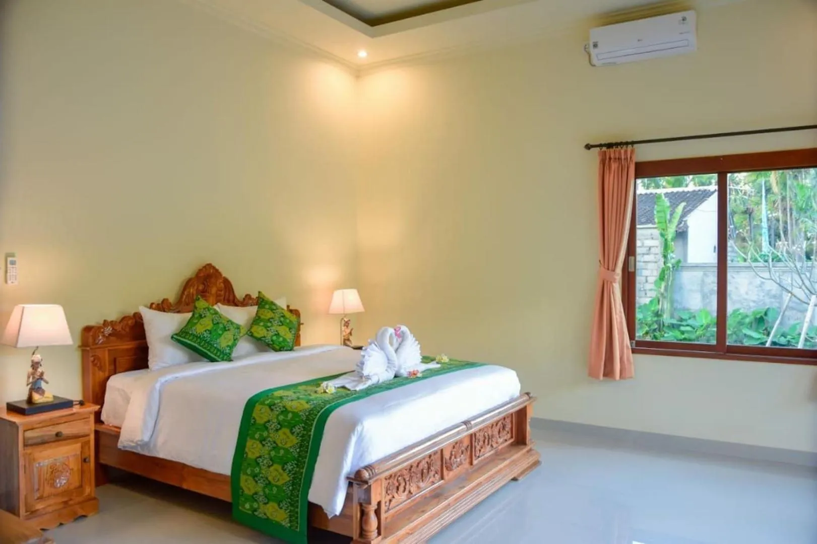 Photo of the whole room, Bed in Sukun Babonsay Villas